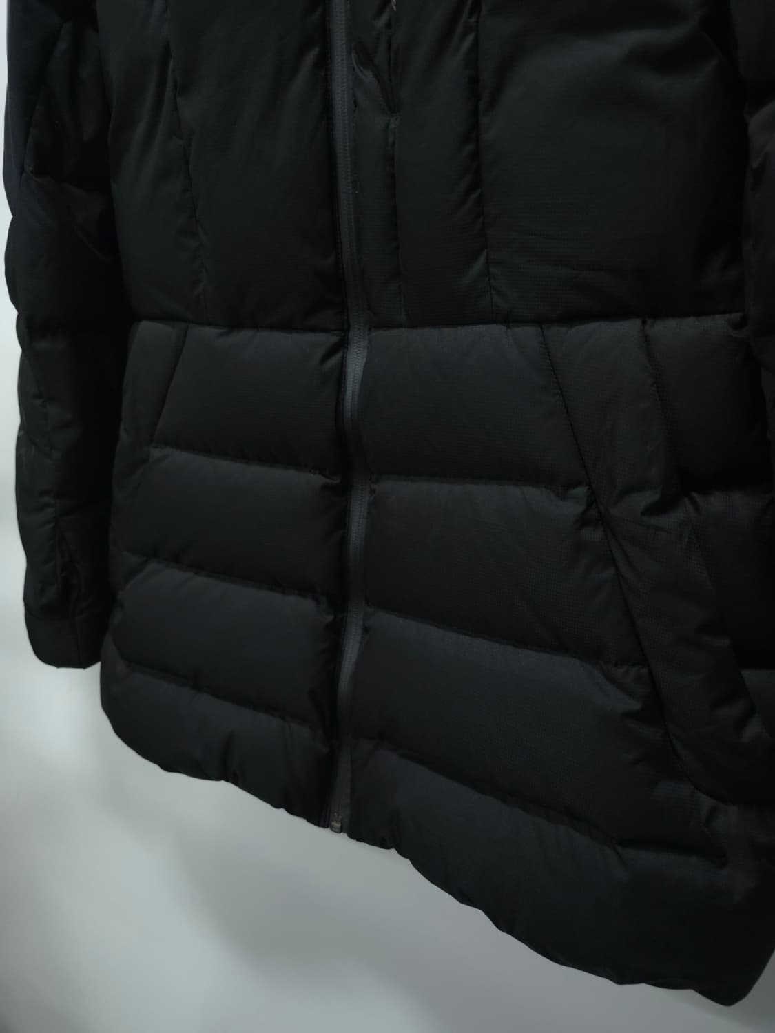 데상트 여성 오리털 덕다운 후드 패딩 상품이미지5