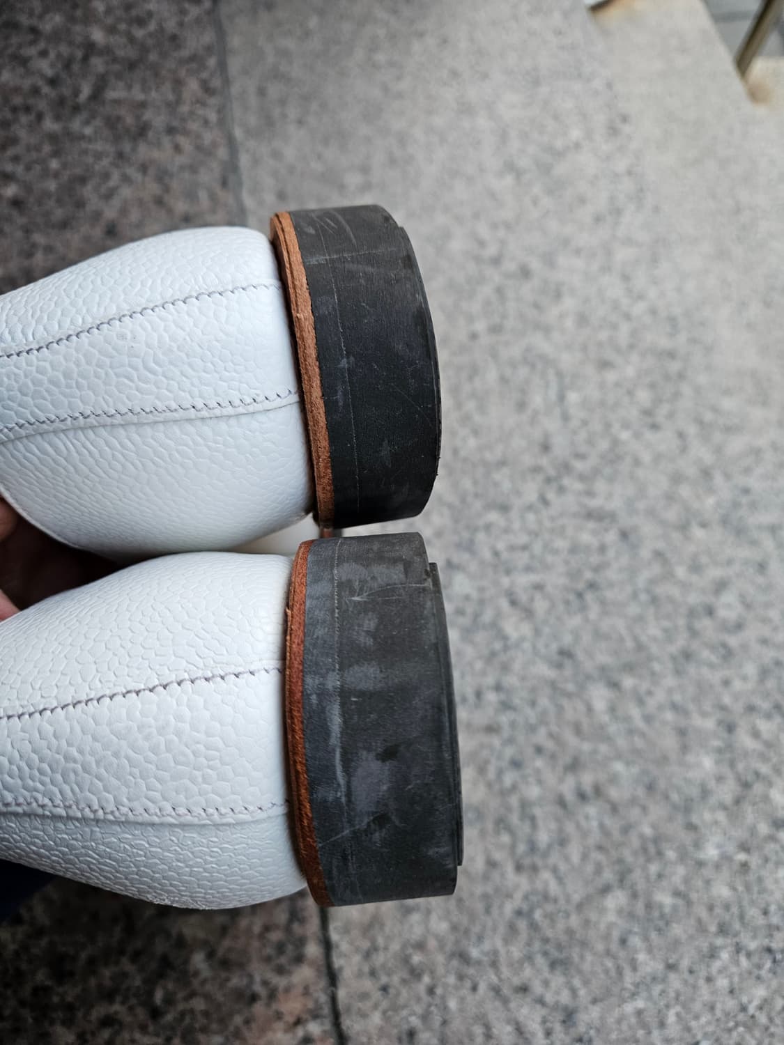 샌더스 Sanders 화이트 홀스빗 로퍼 6.5(255)사이즈 상품이미지4