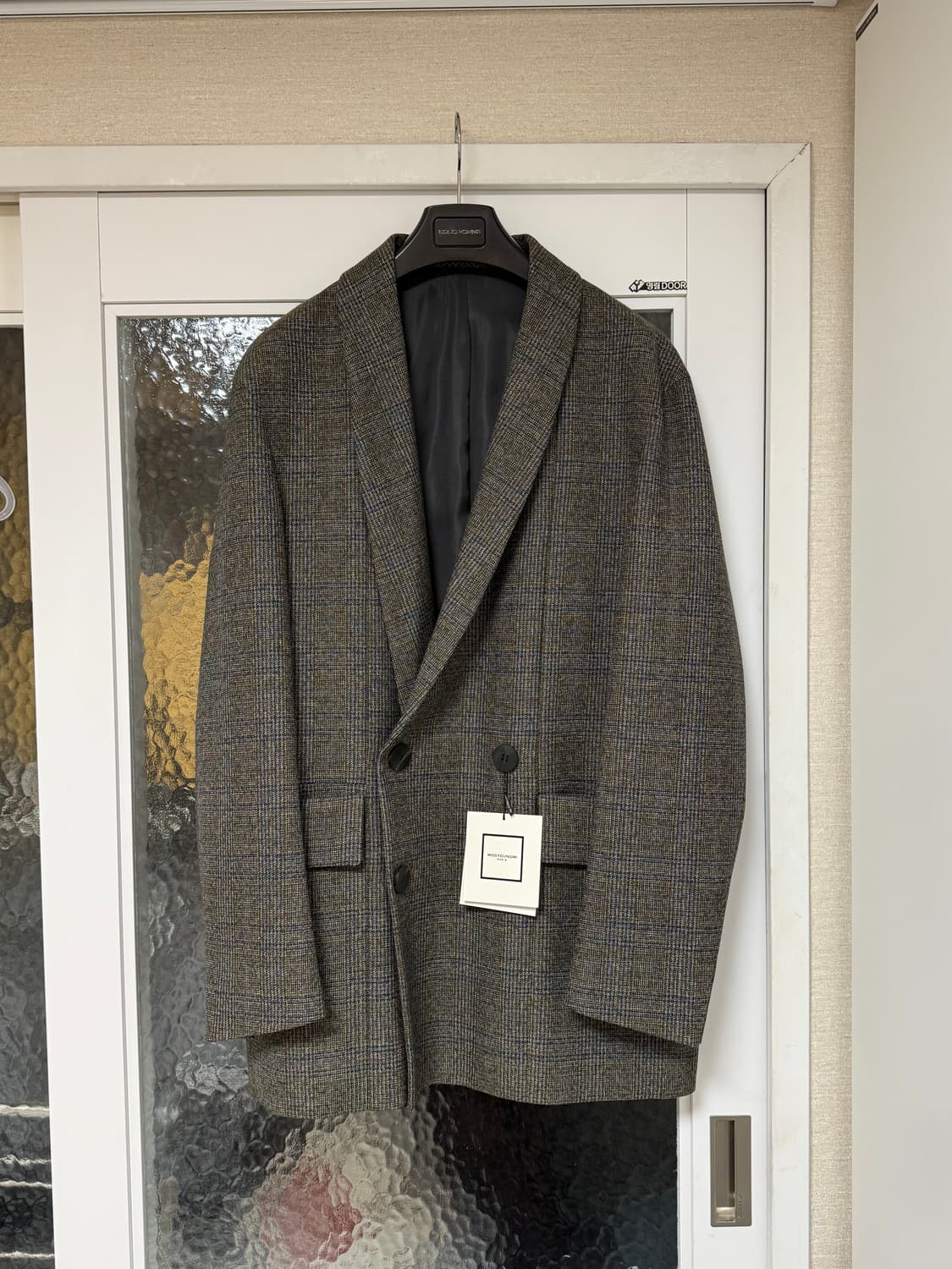 우영미 20시즌 숄카라 체크 자켓 상품이미지1