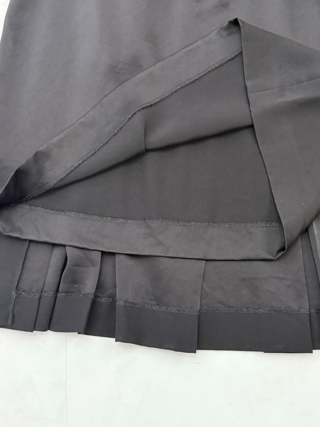 DKNY 언발 플리츠 스커트  상품이미지8