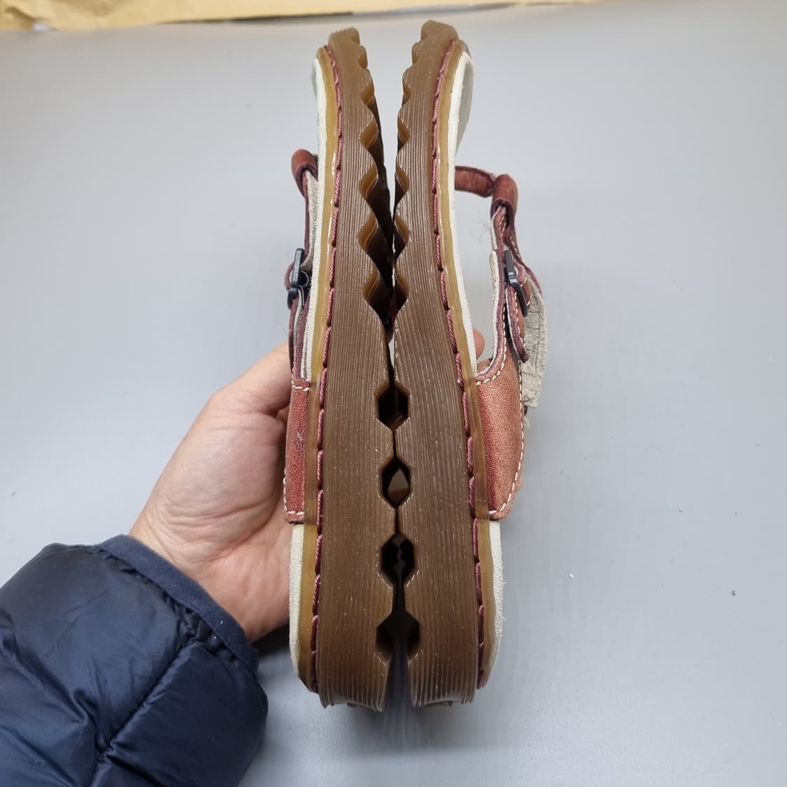 닥터마틴 슬리퍼 225 상품이미지4