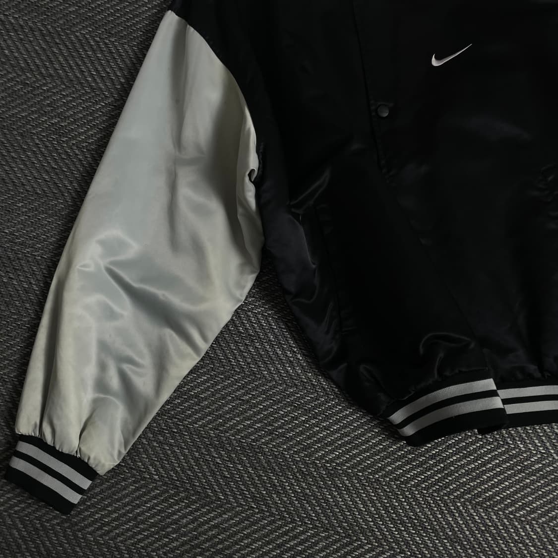 00s 나이키 올드스쿨 박시핏 사틴 자켓o 3548 상품이미지3