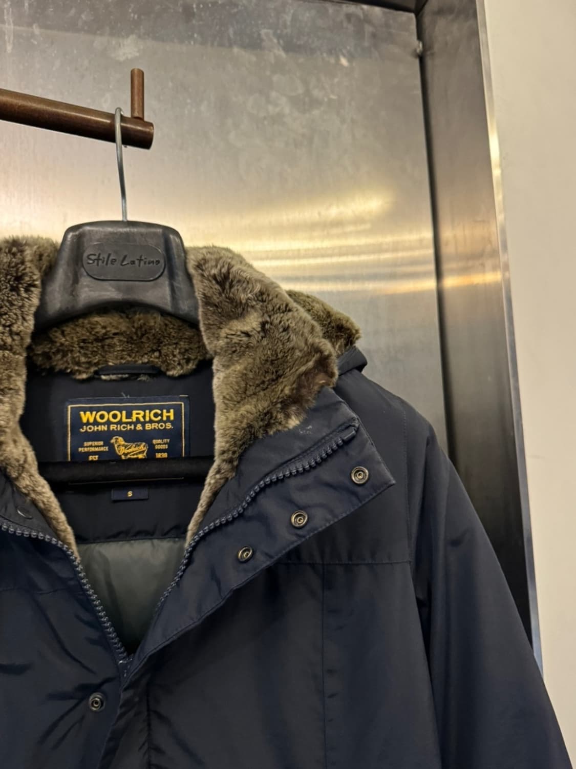 울리치 구스 다운 코트 상품이미지6