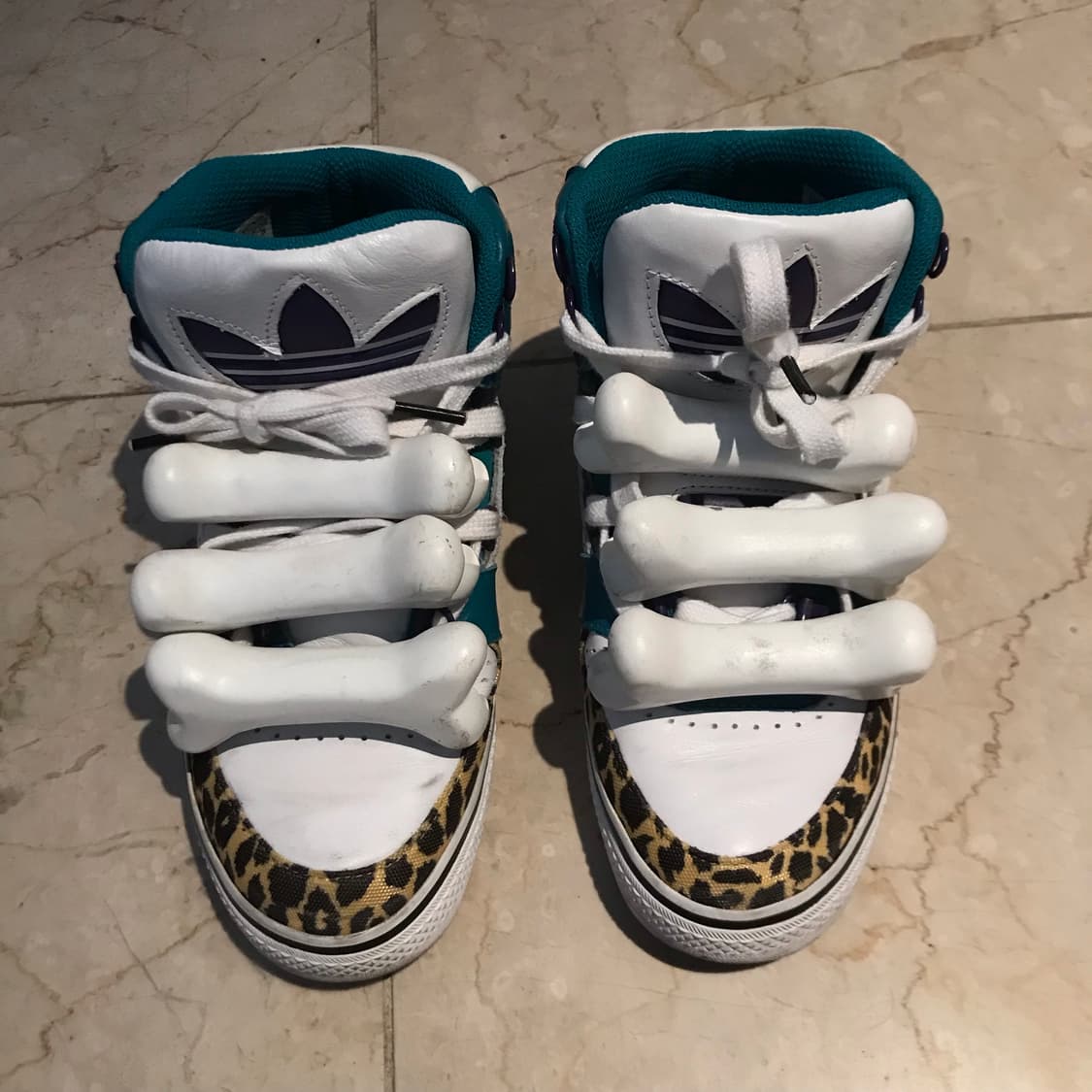 급전 아디다스 제레미스캇 본즈 상품이미지2