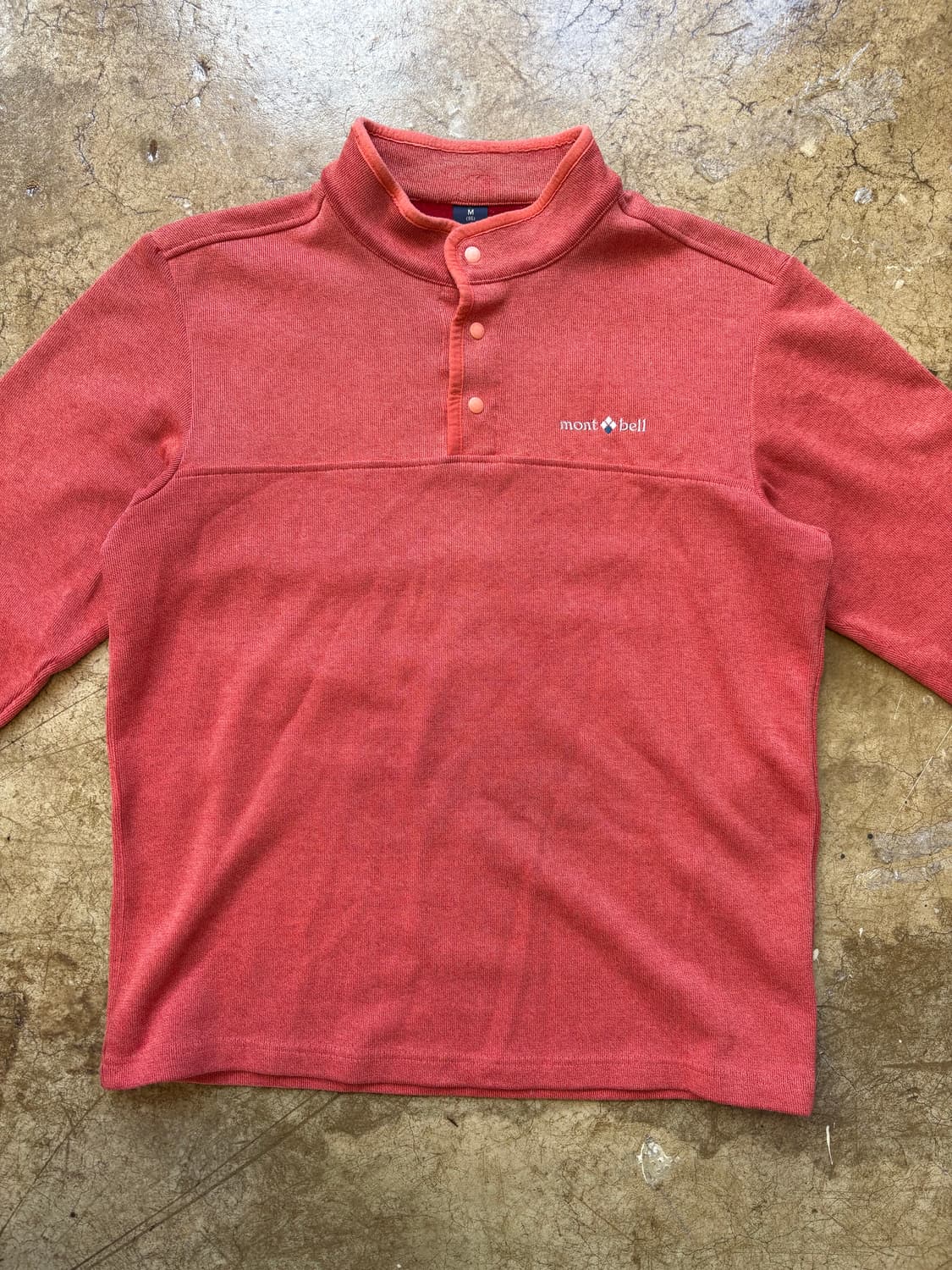 몽벨 스냅 버튼 풀오버 상품이미지2