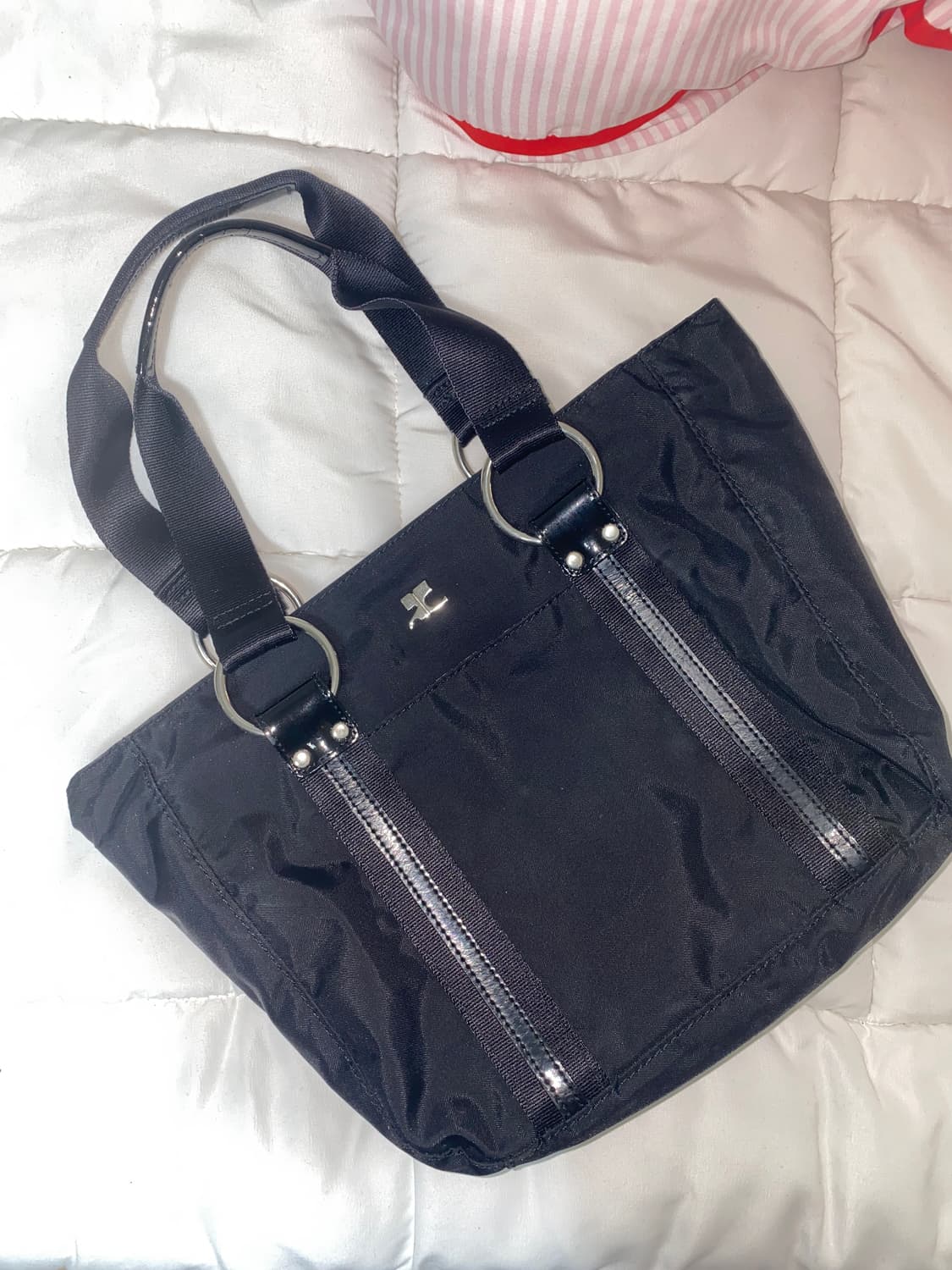 꾸레쥬 나일론 숄더백 상품이미지2