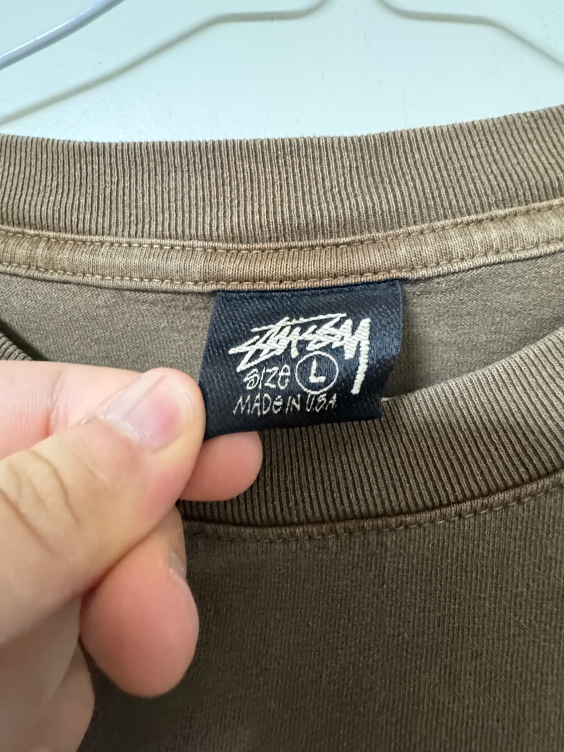 [L] 스투시 베이직 롱슬리브 피그먼트 브라운 상품이미지3