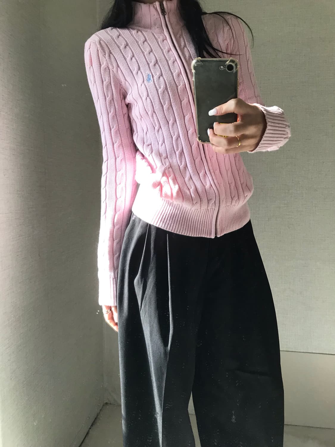 폴로 연핑크 케이블 니트집업 상품이미지1