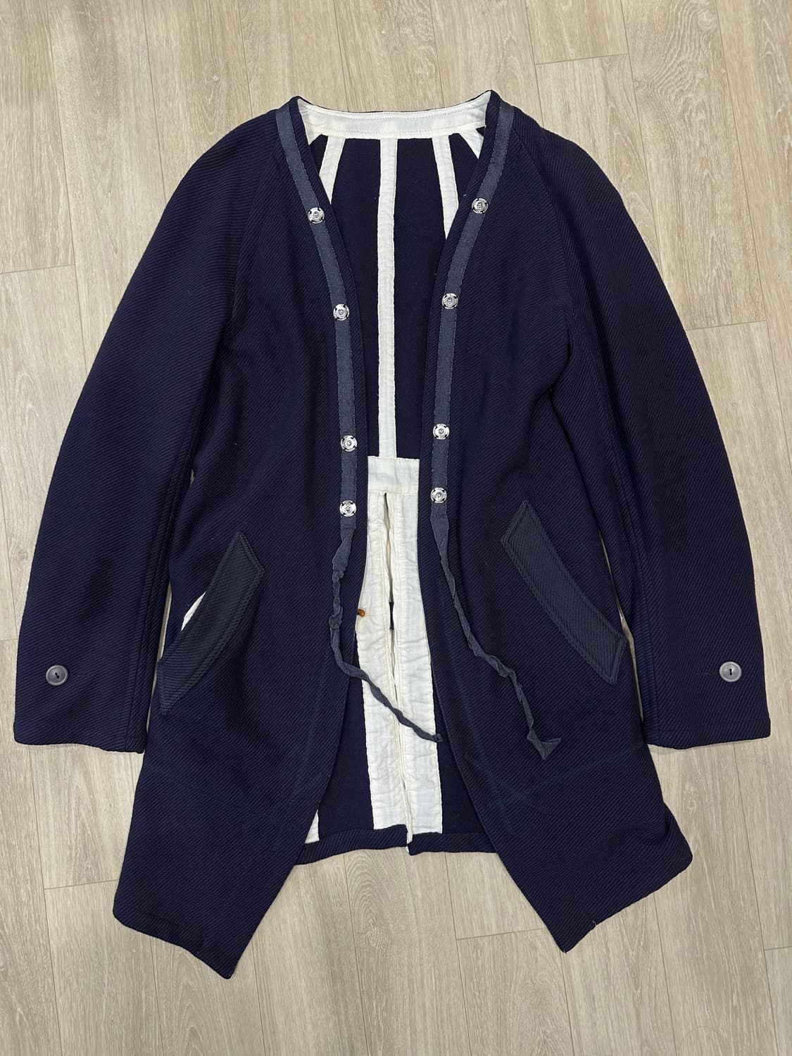 솔로이스트 베스트 탈착 자켓 상품이미지4