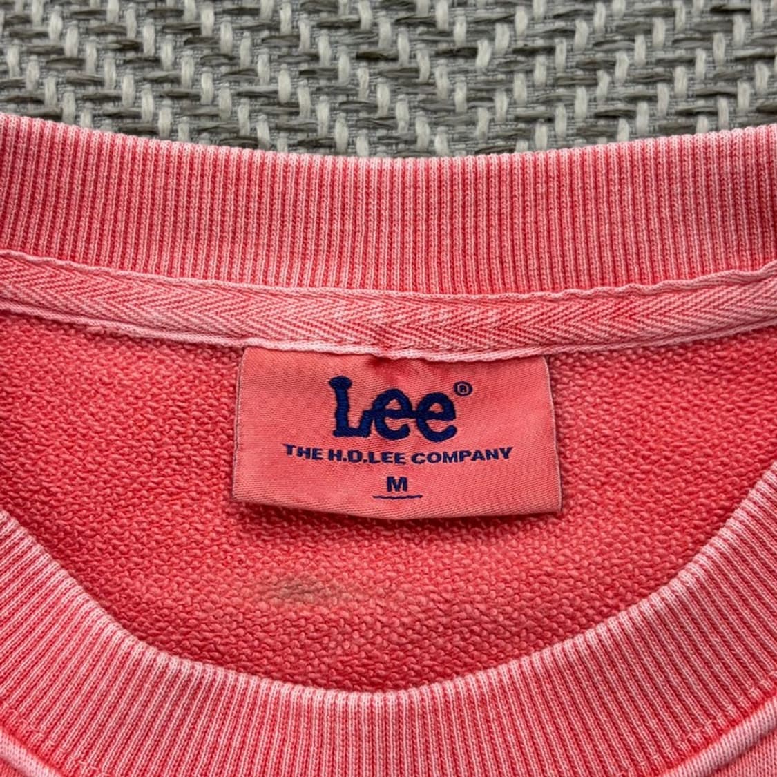 lee 피그먼트 로고 맨투맨 v2237 상품이미지6