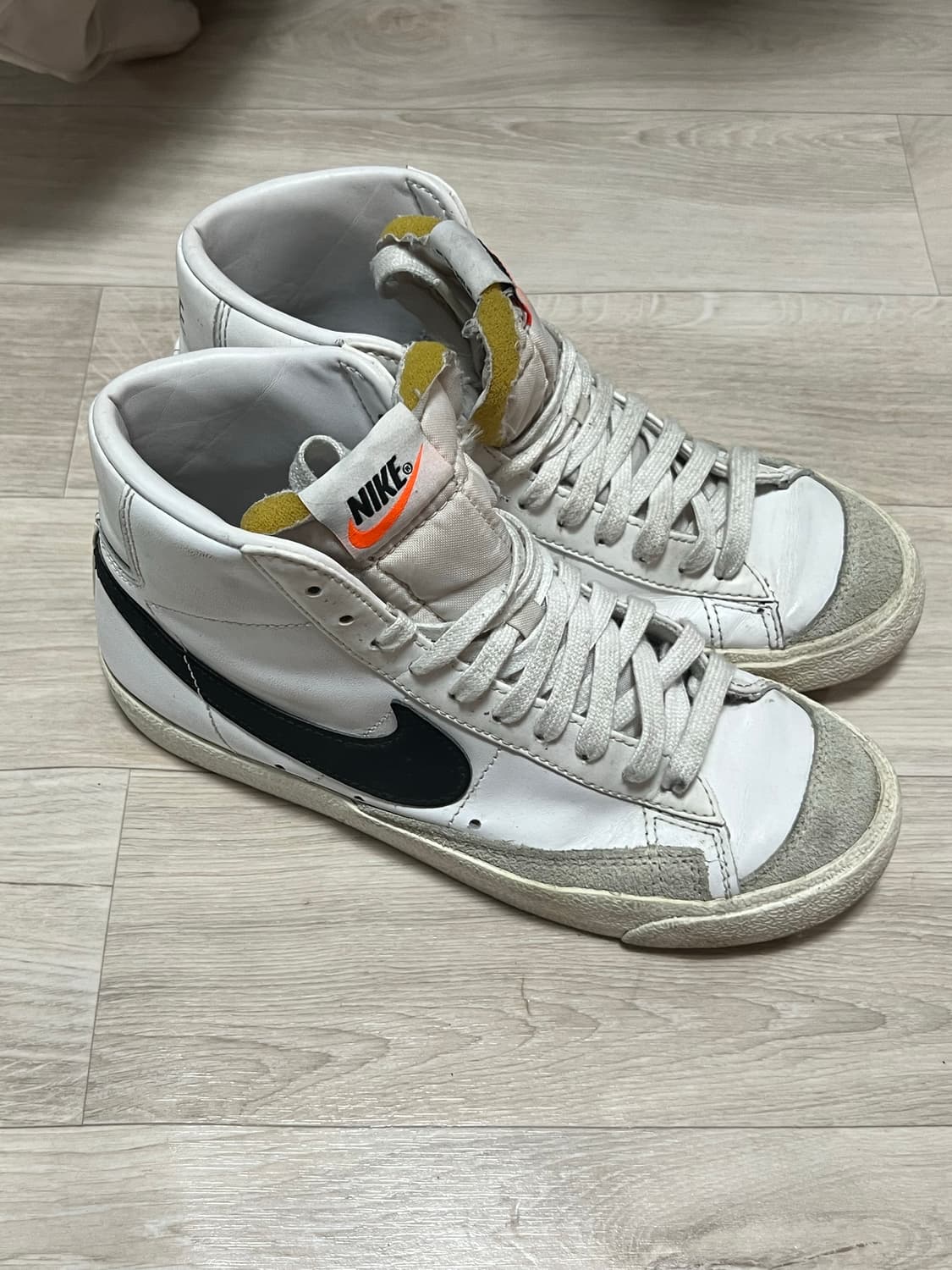 Nike Blazer Mid '77 Vintage White Black 상품이미지1