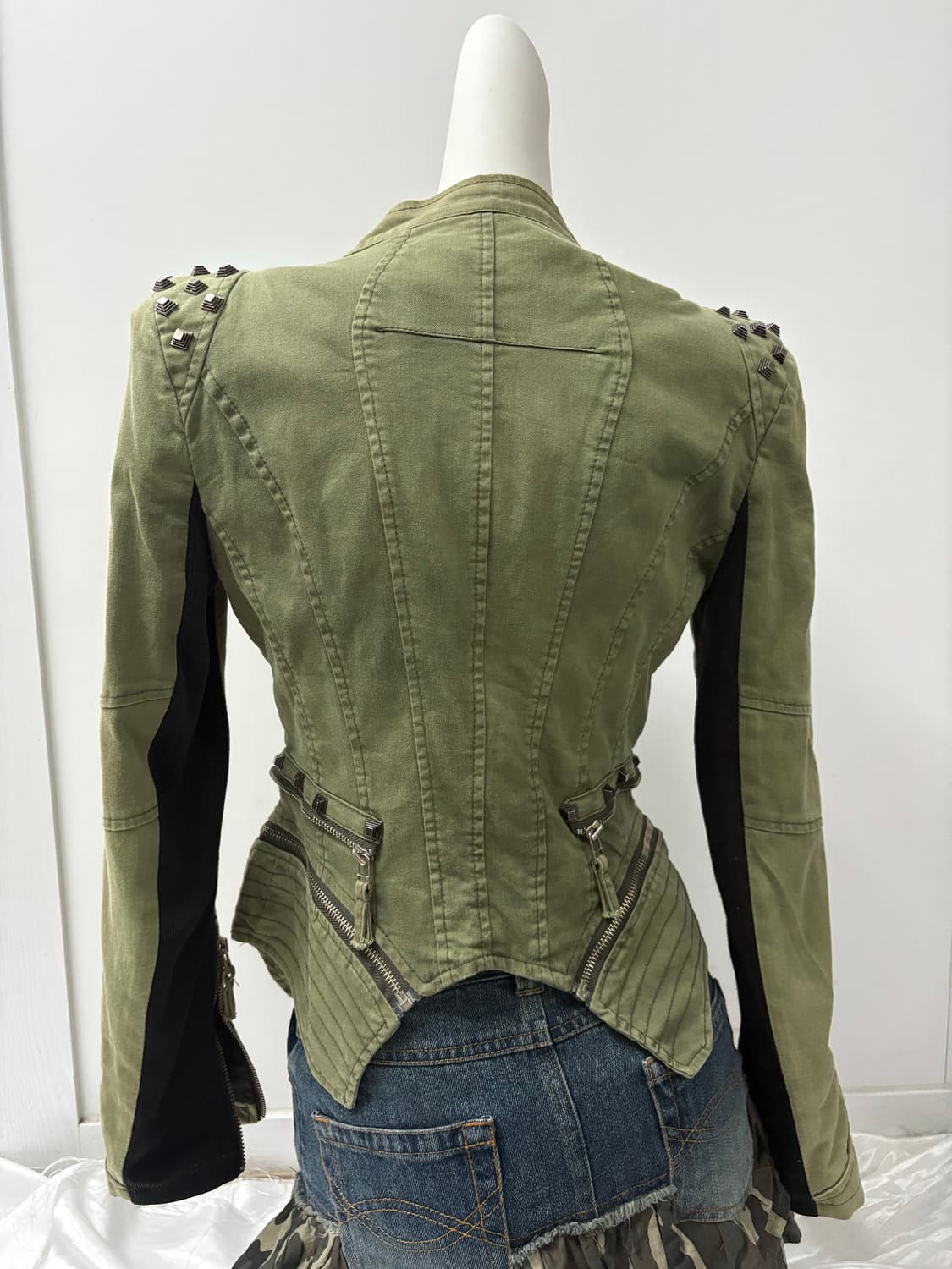 Y2K 스터드 포인트 언발 자켓 상품이미지10