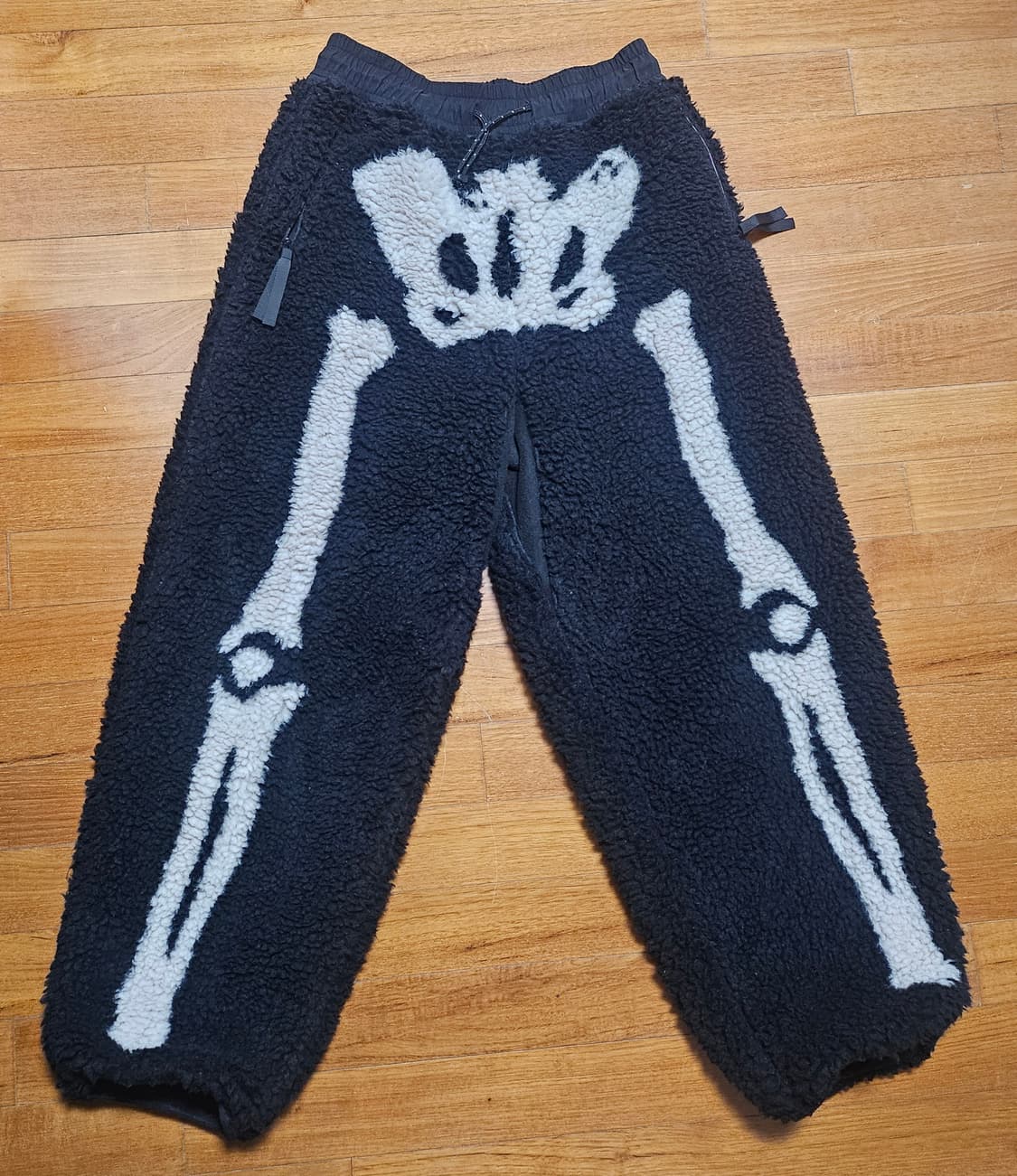 캐피탈 본 보아 플리스 이지 팬츠 블랙 상품이미지1