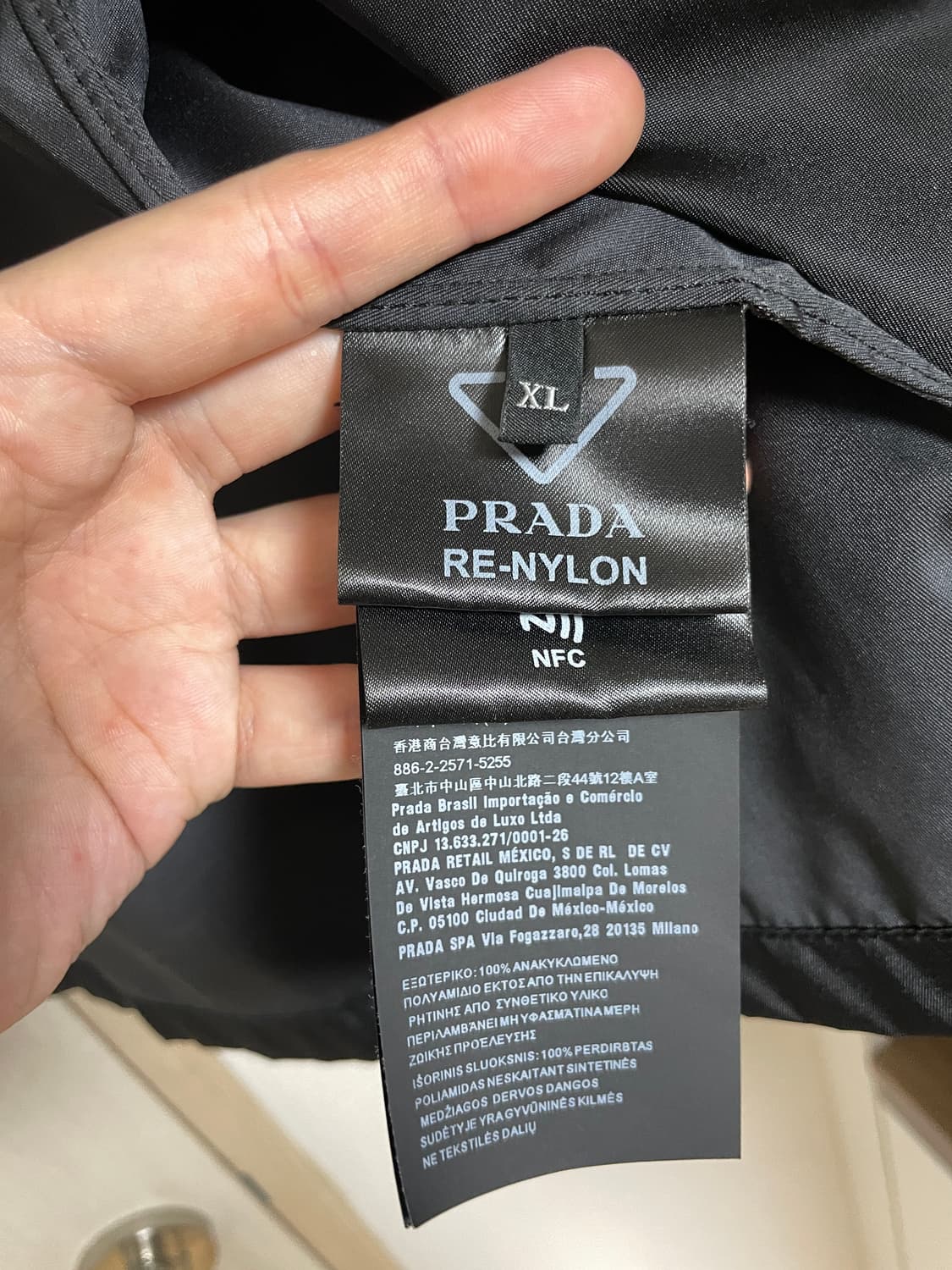 [XL]프라다 리나일론 반팔 셔츠 상품이미지3