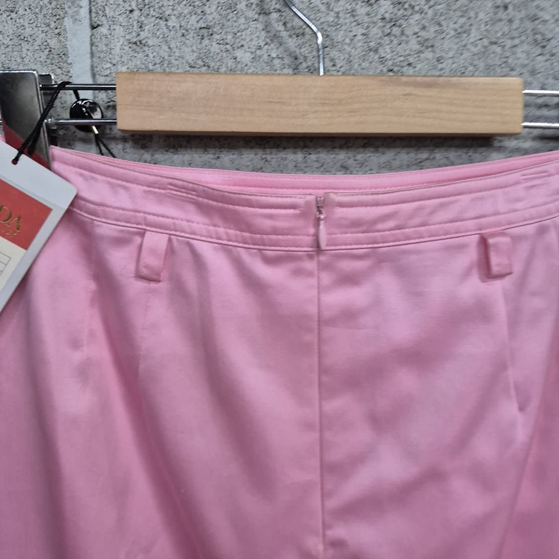 에스카다 핑크새틴 스커트 상품이미지3