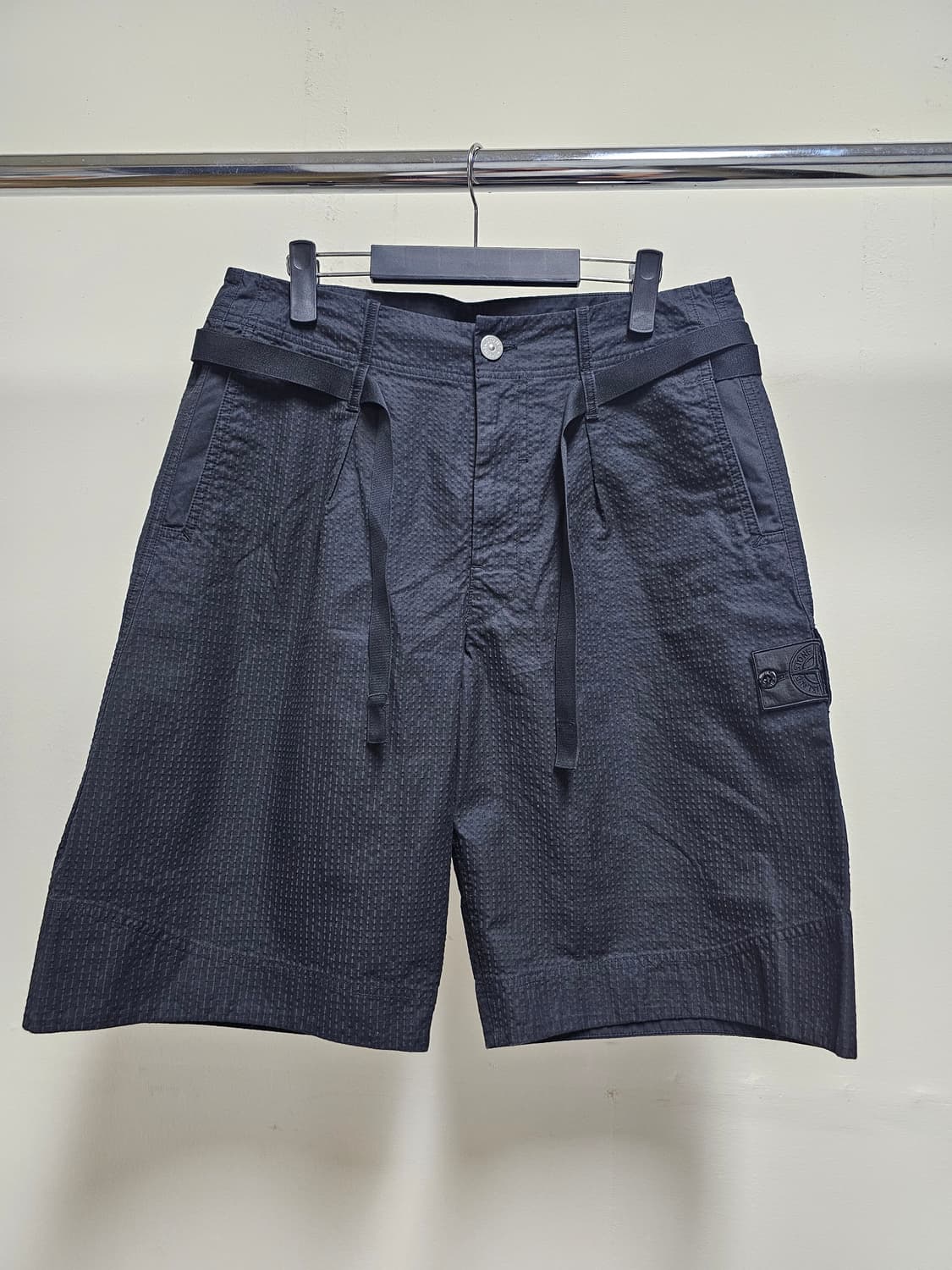 스톤아일랜드 쉐도우프로젝트 립스탁 버뮤다 쇼츠 상품이미지1