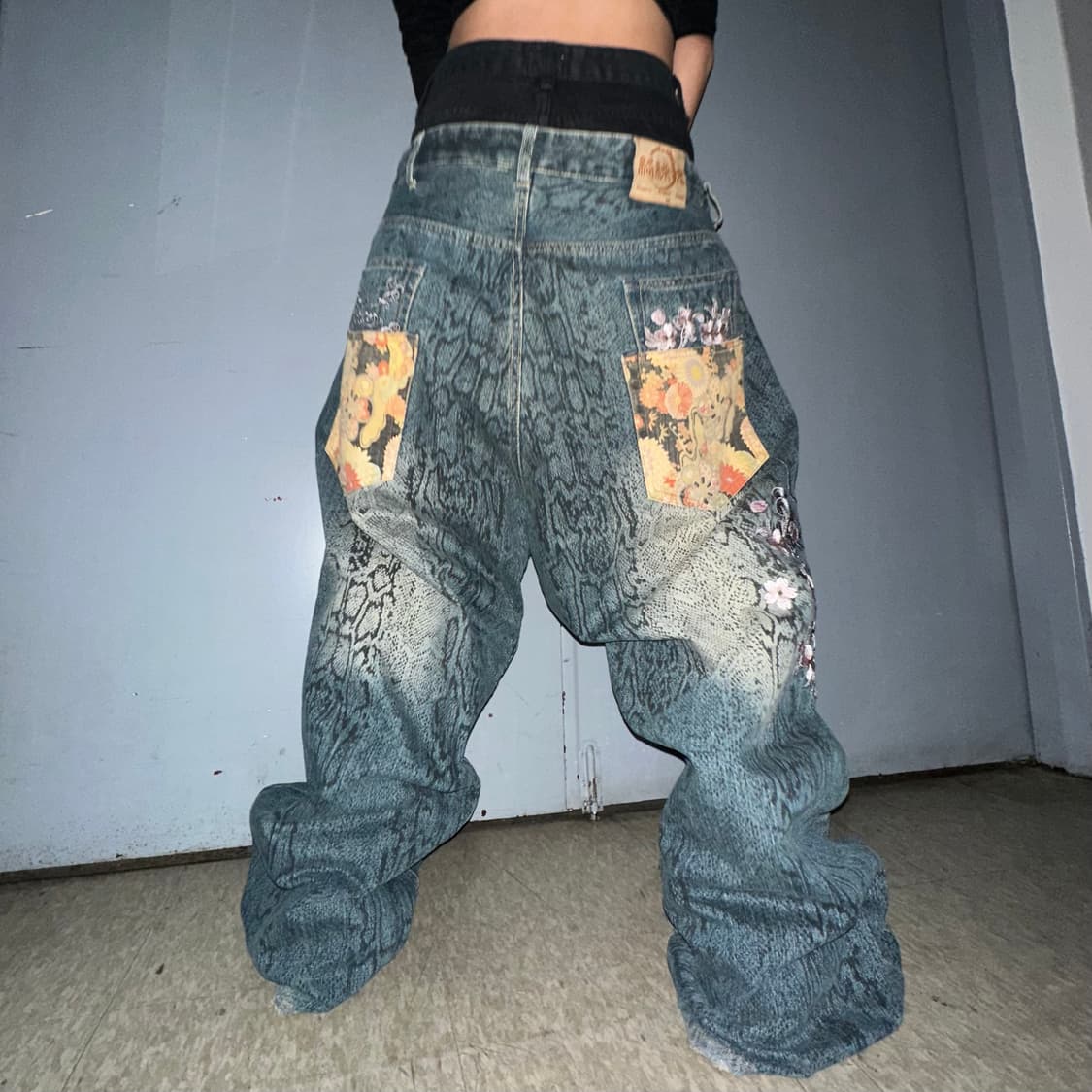 Karakuri tamashii Python Skin jeans 상품이미지3