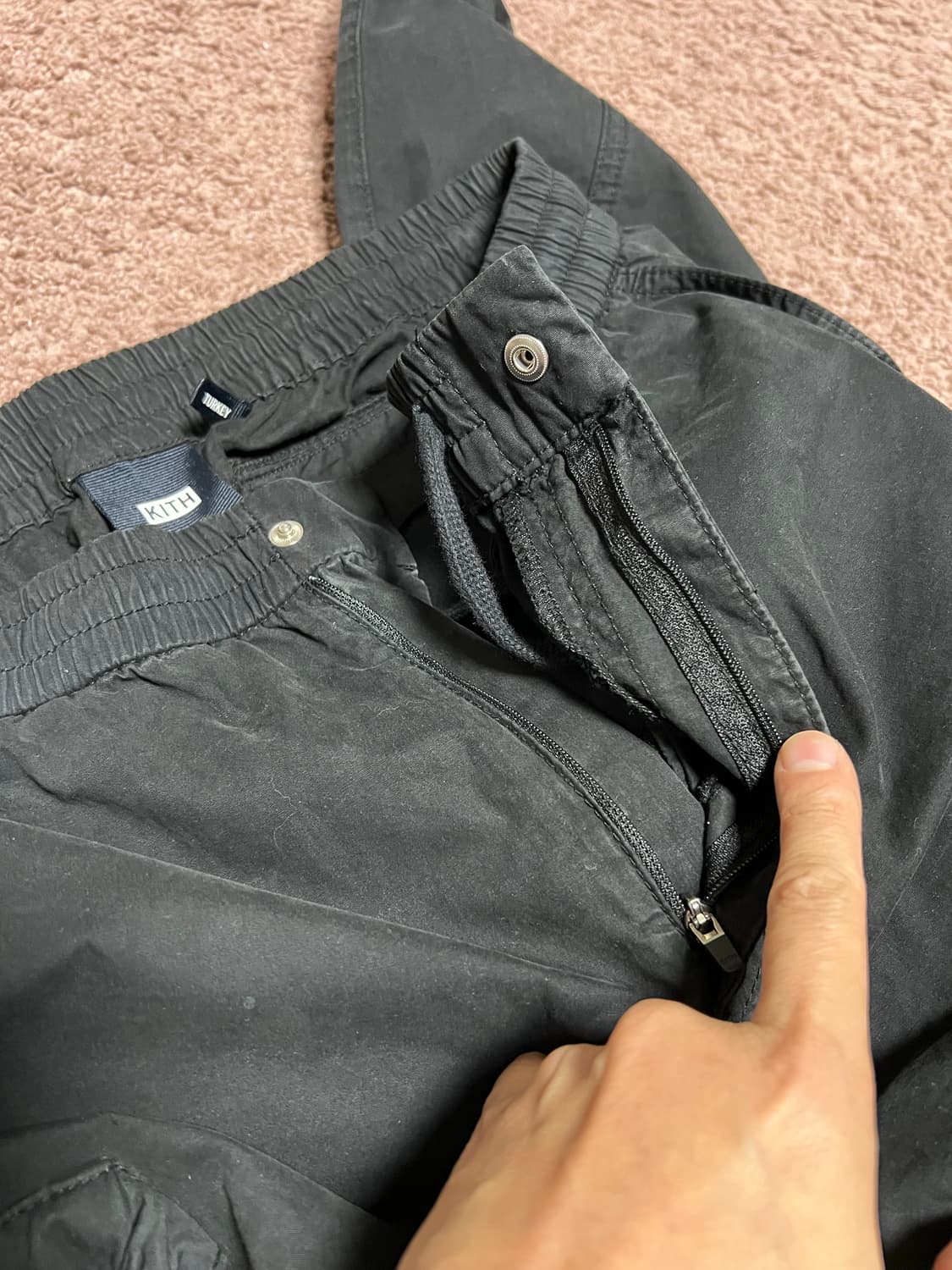 kith 밴딩 카고 블랙 팬츠 상품이미지7