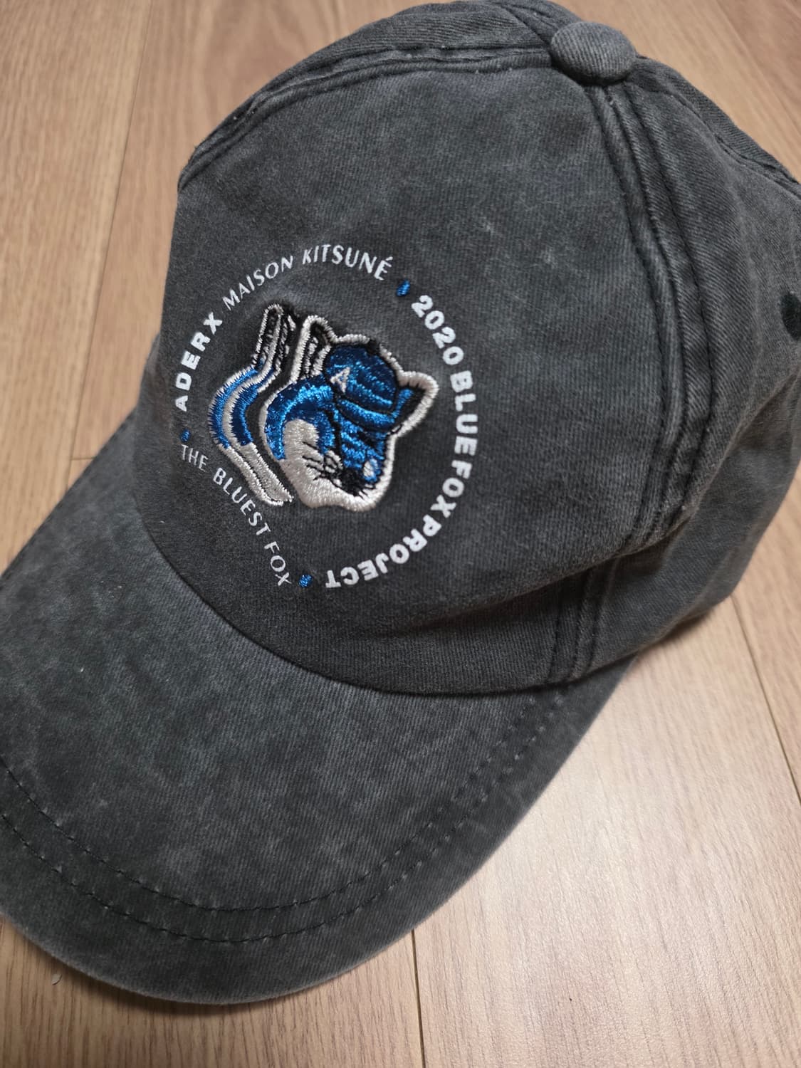 아더에러 X 메종키츠네 볼캡 상품이미지2