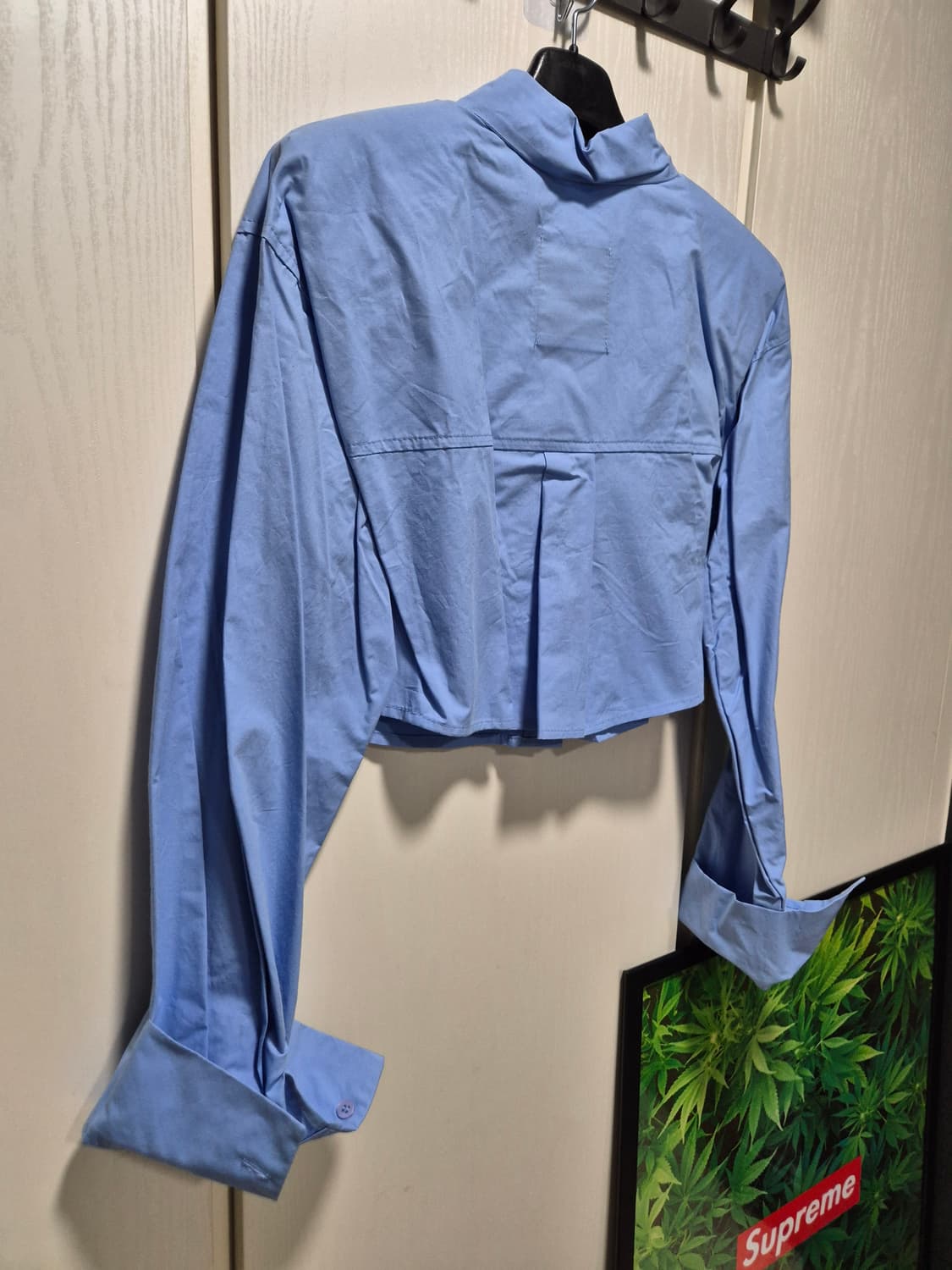 (세일)(새상품)DINT 딘트 소라색 크롭 셔츠 상품이미지9