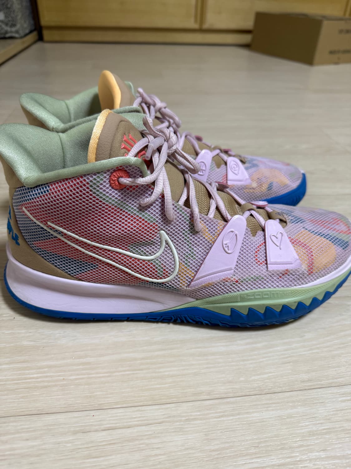 나이키 카이리 7 피플 리갈 핑크 290 상품이미지6