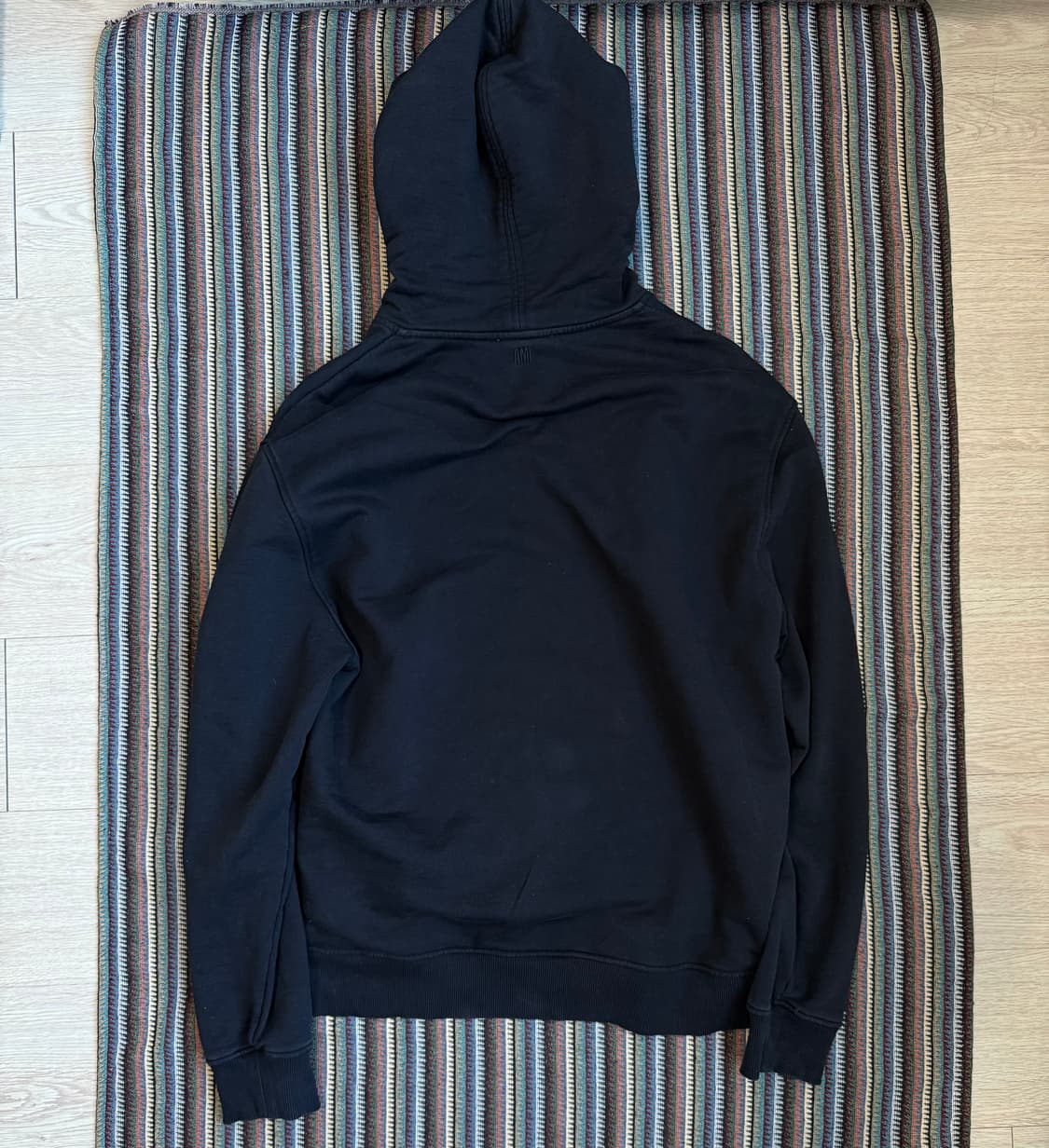 3xl 아미 스몰로고 후드티 상품이미지3