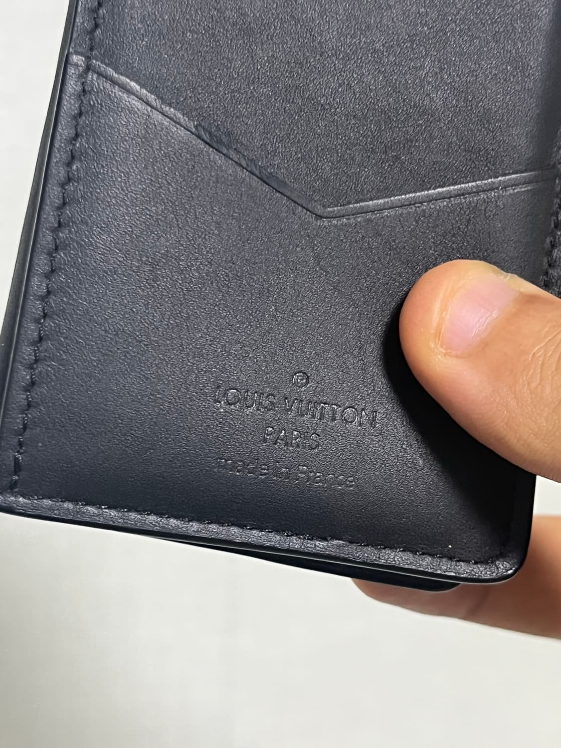 루이비통 쉐도우 오거 나이저 카드지갑 상품이미지4