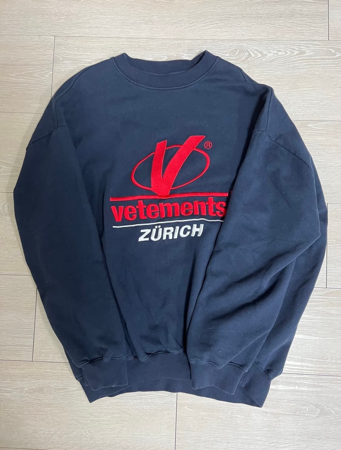 베트멍 취리히 맨투맨 상품이미지1