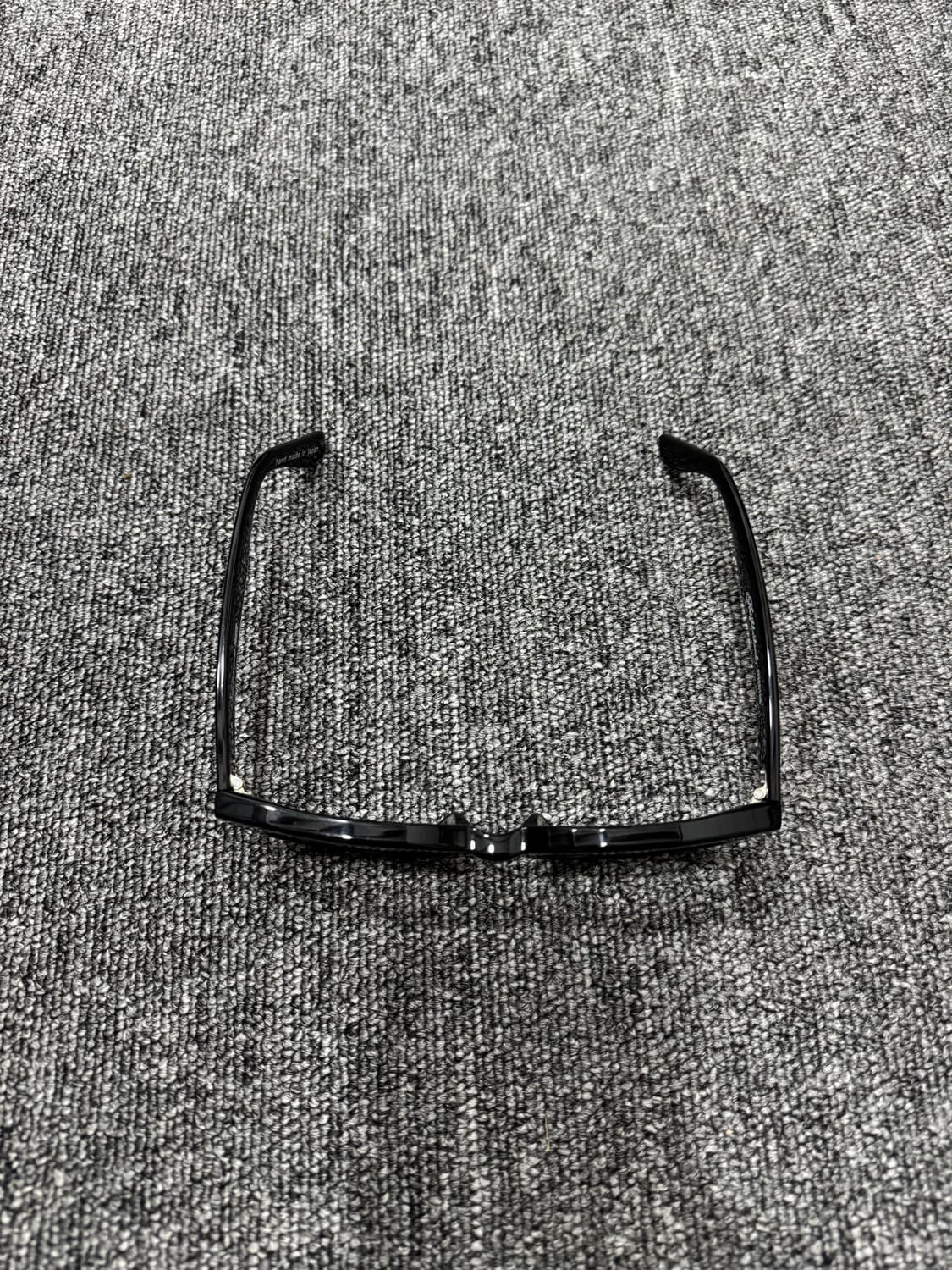 이펙터 네이버후드 트램프 틴트 선글라스 BK 상품이미지3