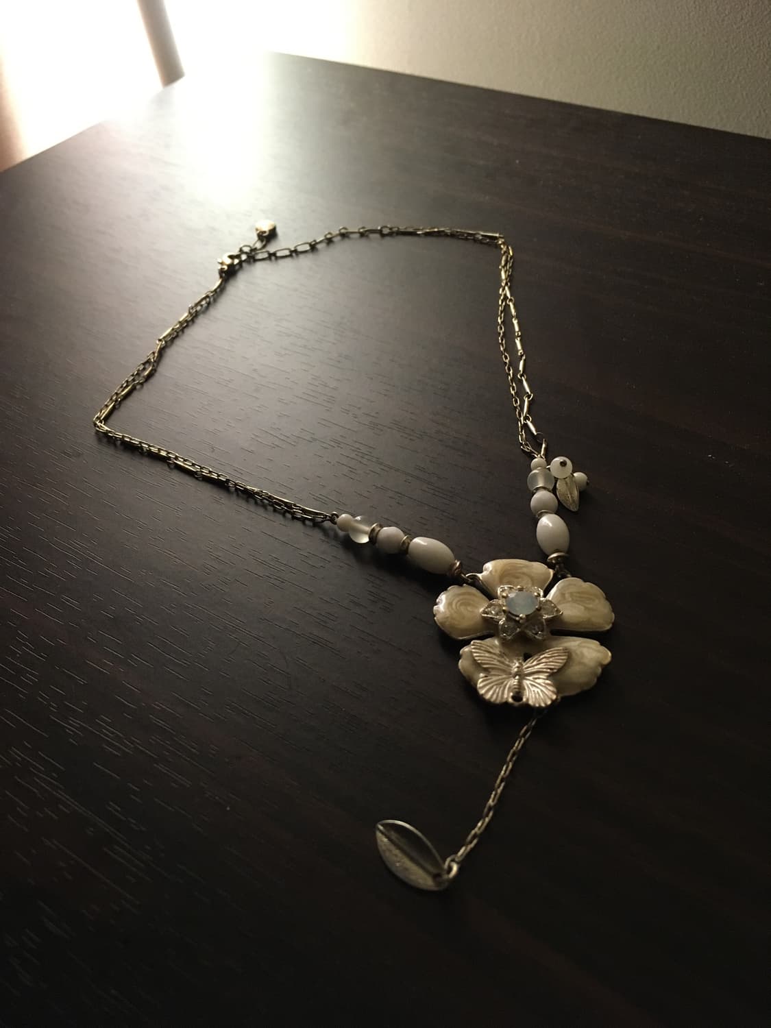 Antique-style necklace 상품이미지1