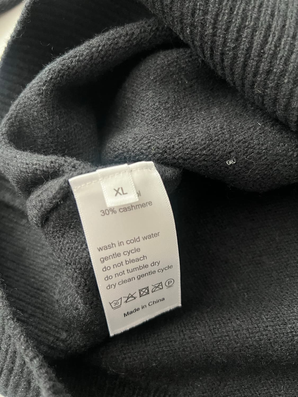 랜덤아이덴티티 울캐시 니트 블랙 XL 상품이미지5