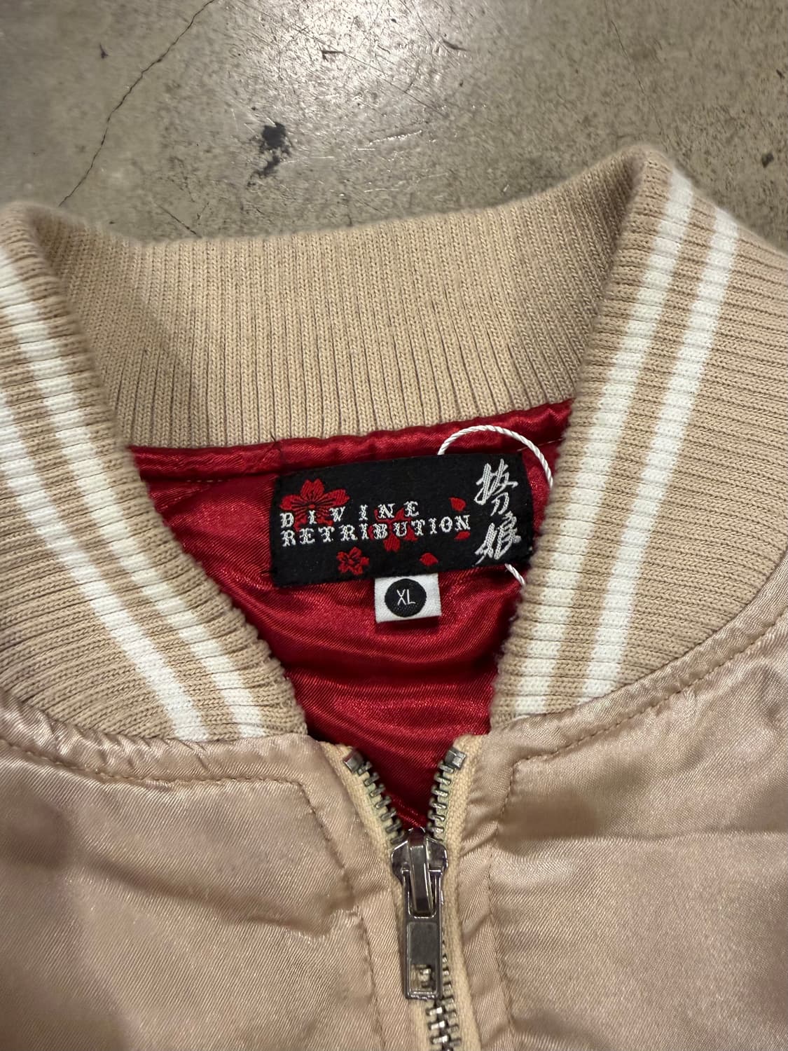 Divine Retribution 누빔 스카쟌 상품이미지5