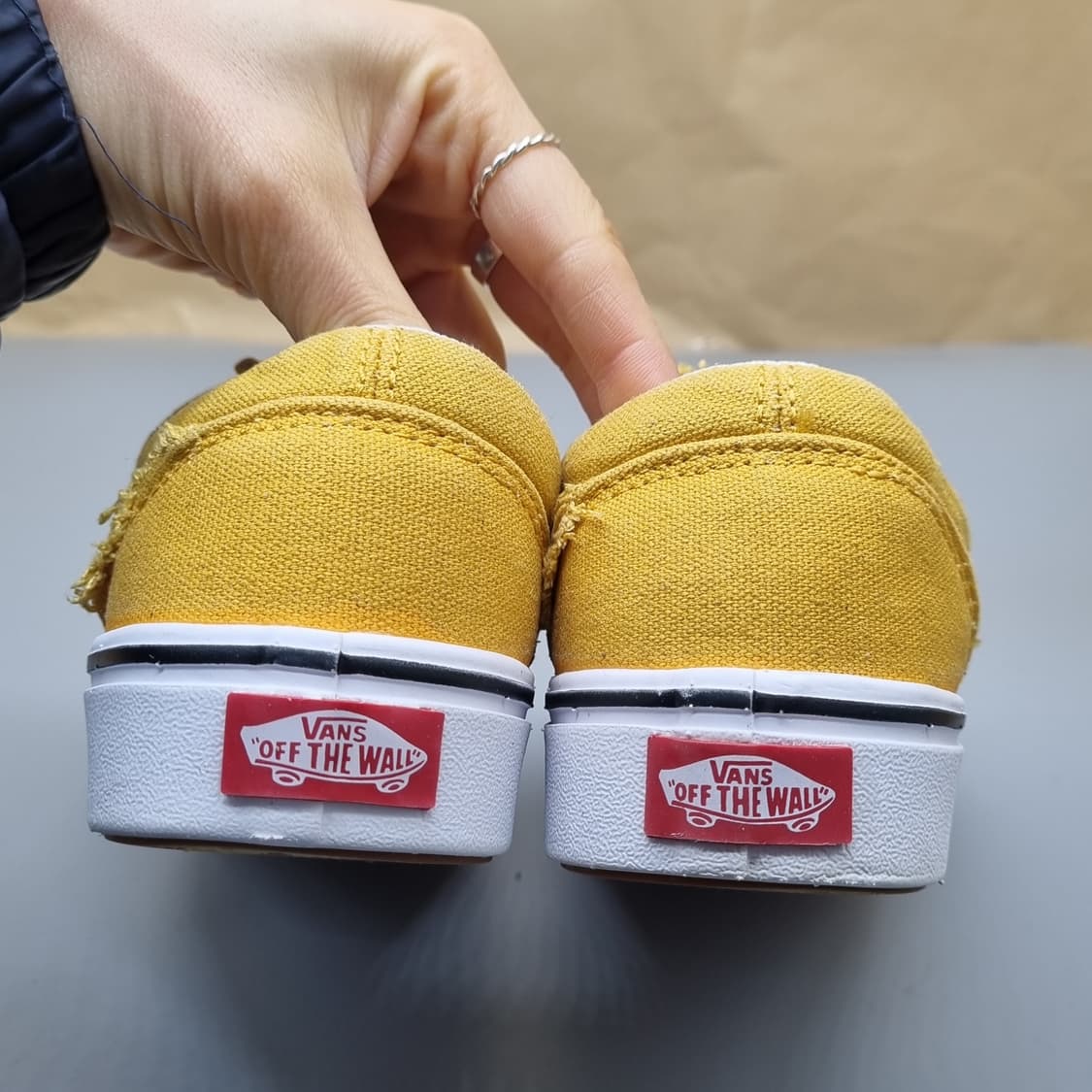 반스 올드스쿨 옐로우 여성스니커즈235  상품이미지4