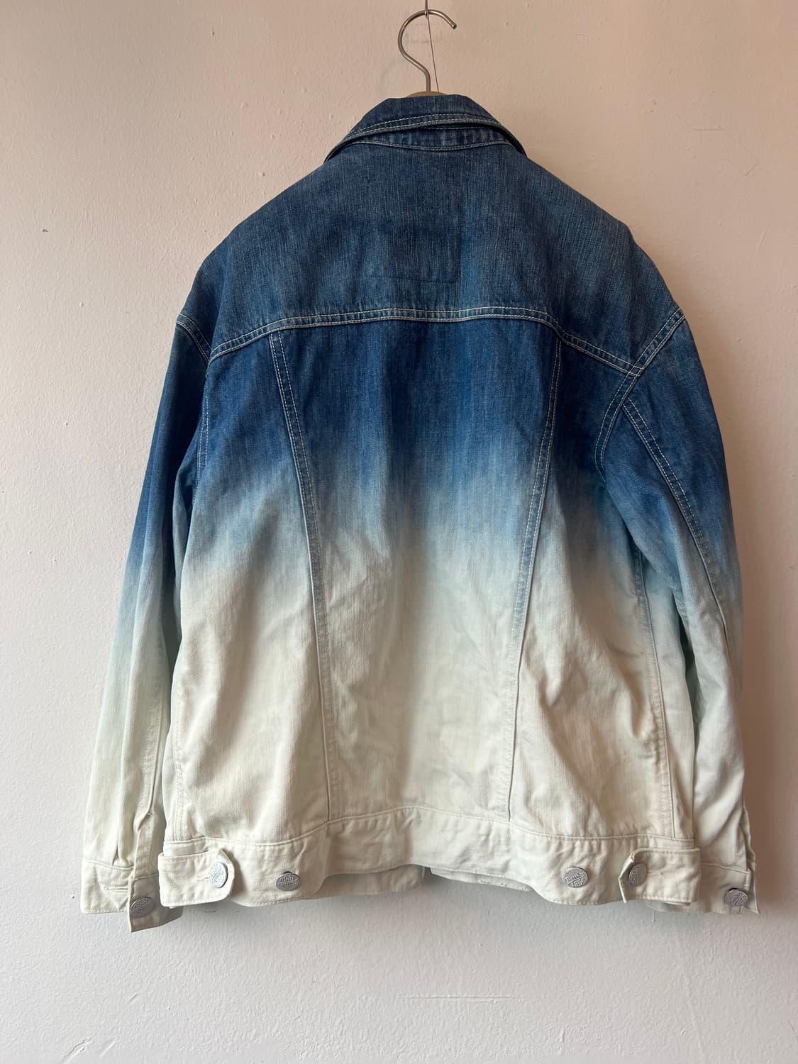 써스데이아일랜드 여성 그라데이션 데님자켓 청자켓 상품이미지3