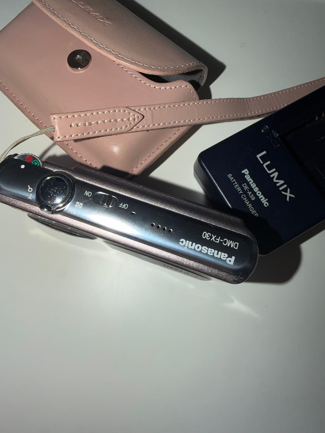 파나소닉 루믹스 DMC-FX30 핑크 디카 상품이미지3