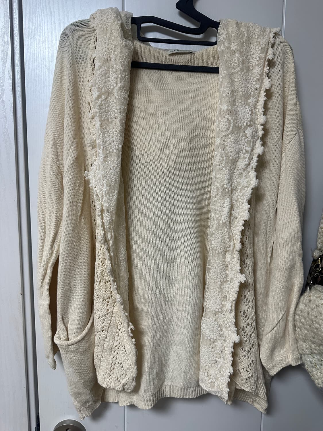 어스뮤직 오픈형 레이스 가디건 상품이미지1