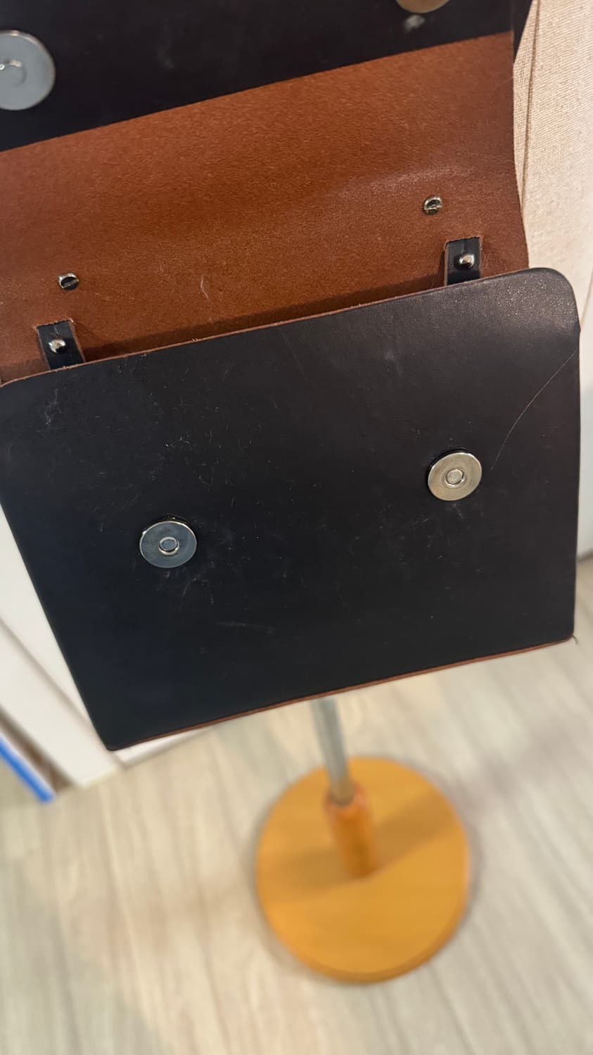 COS   블랙 가죽 미니 크로스백 토드백 상품이미지3