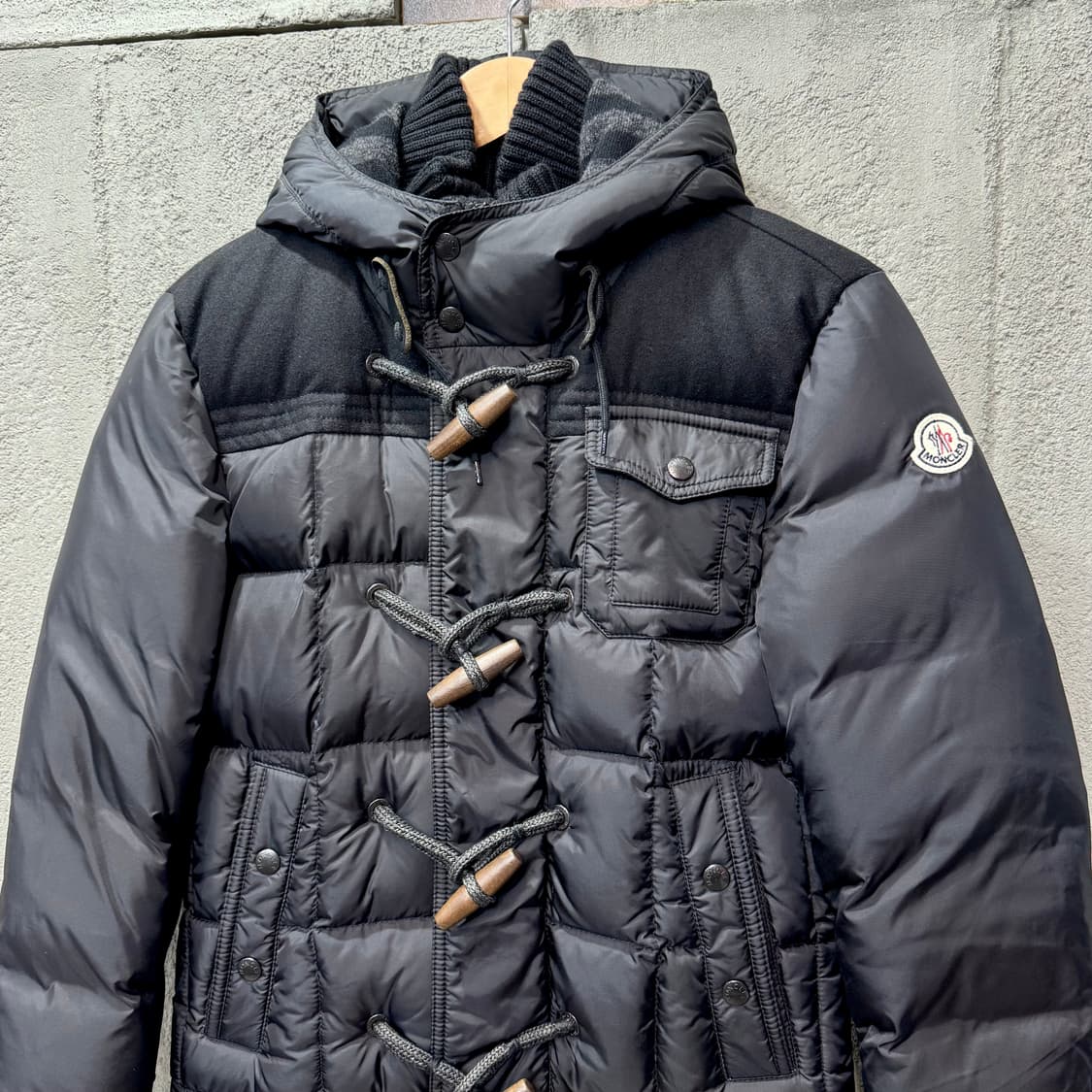몽클레어 우먼스 버질 주보토 다운 패딩 (XS)   상품이미지2