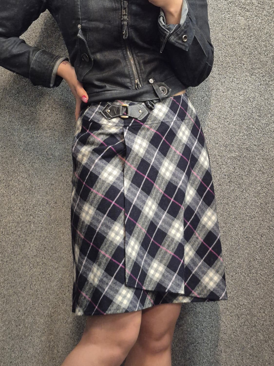 BERBURRY BUCKLE CHECK SKIRT 상품이미지1