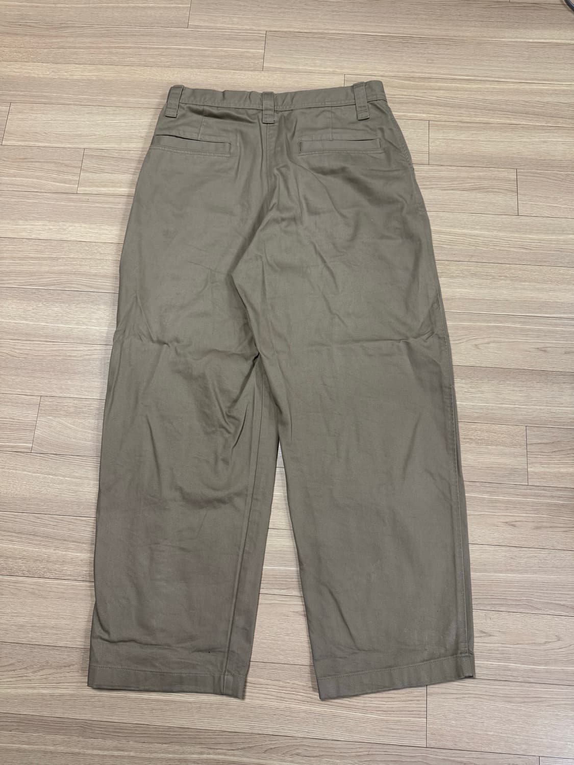 유니클로 U 치노팬츠 79cm / 릴렉스드 와이드핏 상품이미지3