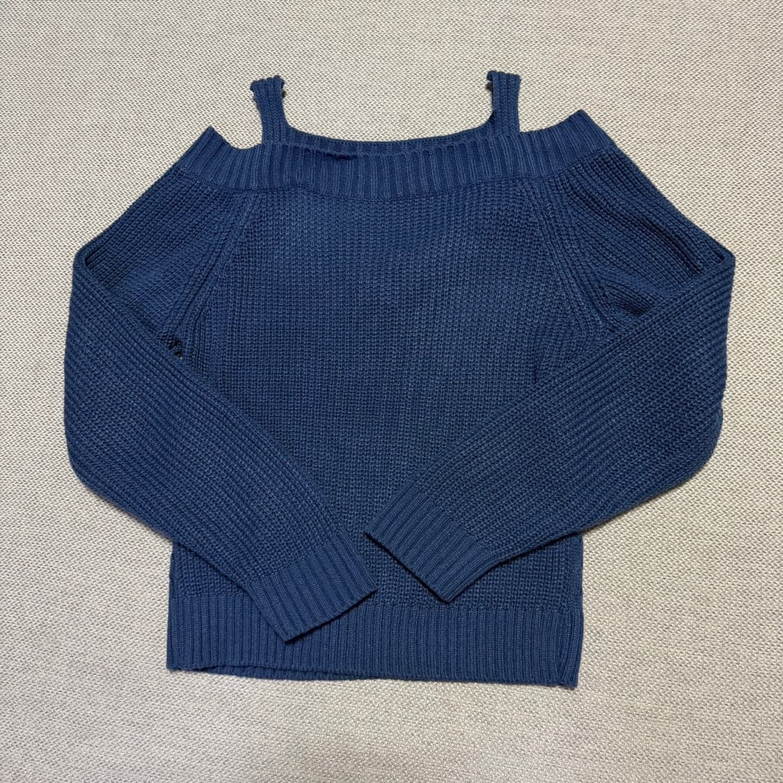 폴로 랄프로렌 커스텀 오프숄더 니트 상품이미지3