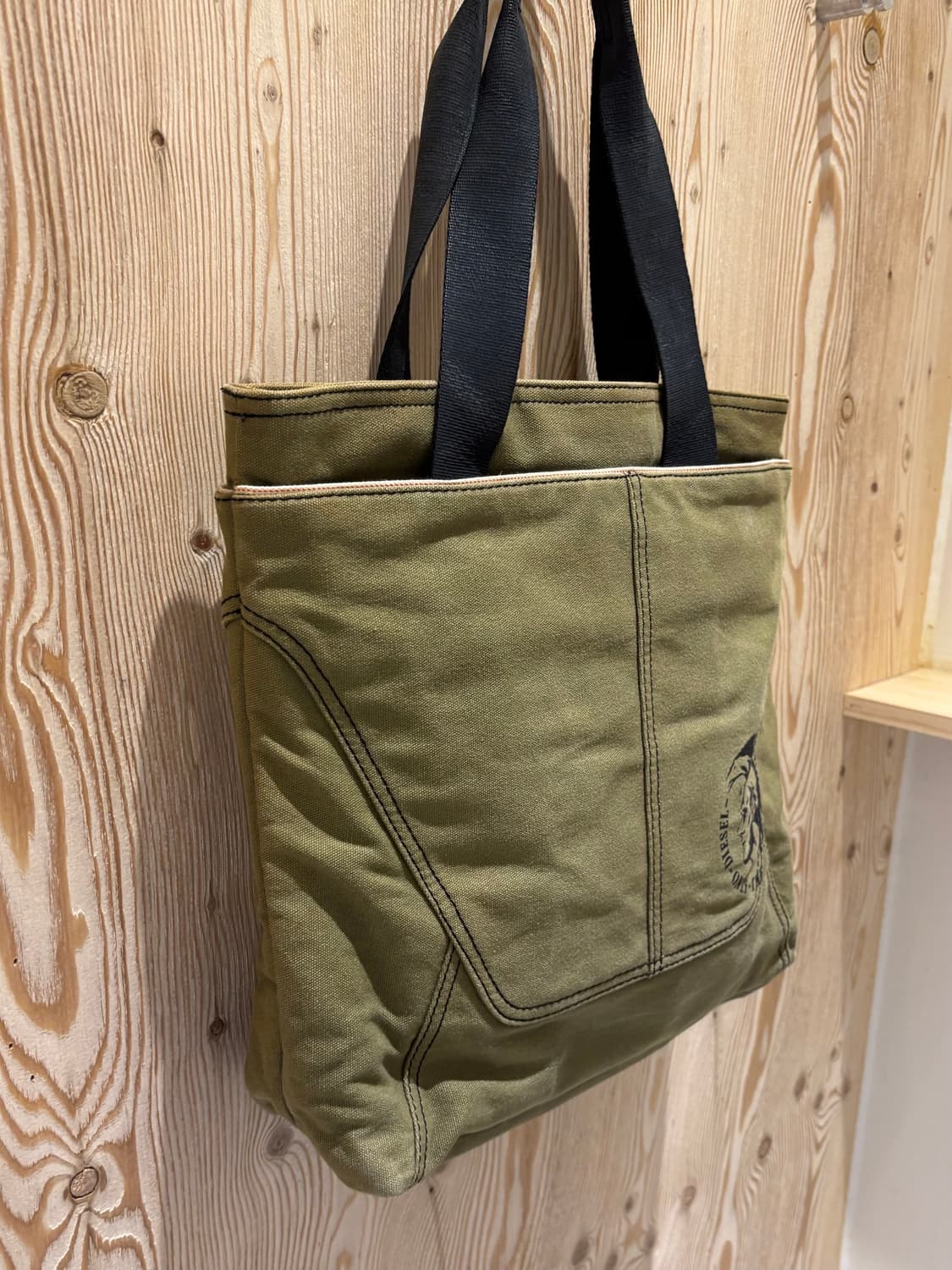 디젤 그래픽 캔버스 토트백 상품이미지5