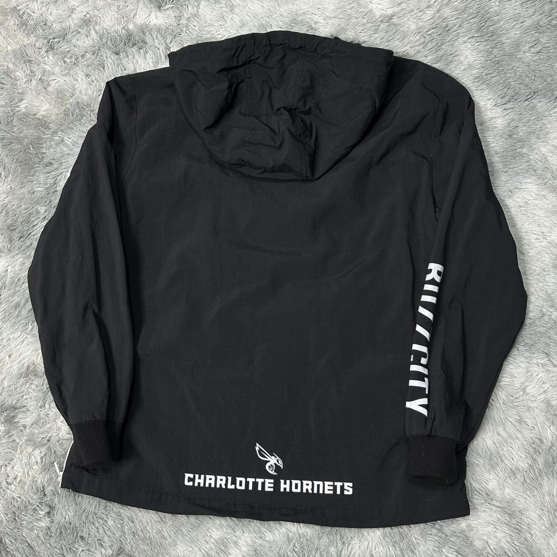NBA 샬럿 호네츠 아노락 자켓 XL 상품이미지3
