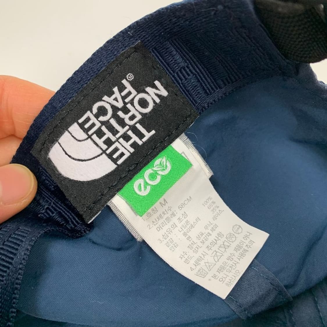 노스페이스 에코 나일론 로고 볼캡 네이비 상품이미지6