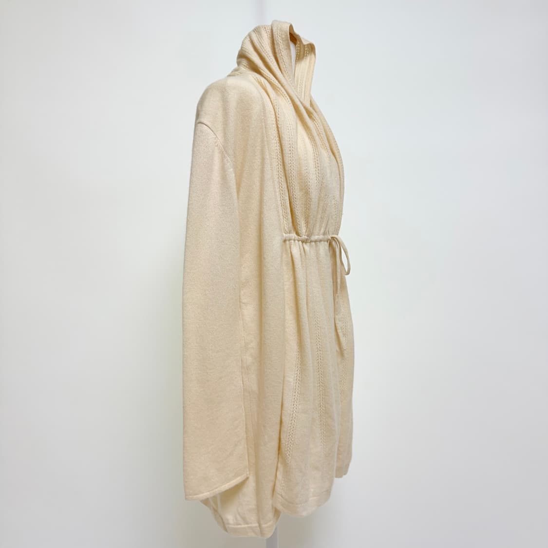 [캐시미어 100%] 아이보리 셔링 포인트 롱 가디건 상품이미지3