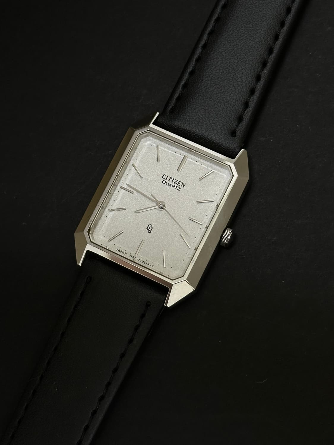 시티즌 탱크 쿼츠 시계 상품이미지4