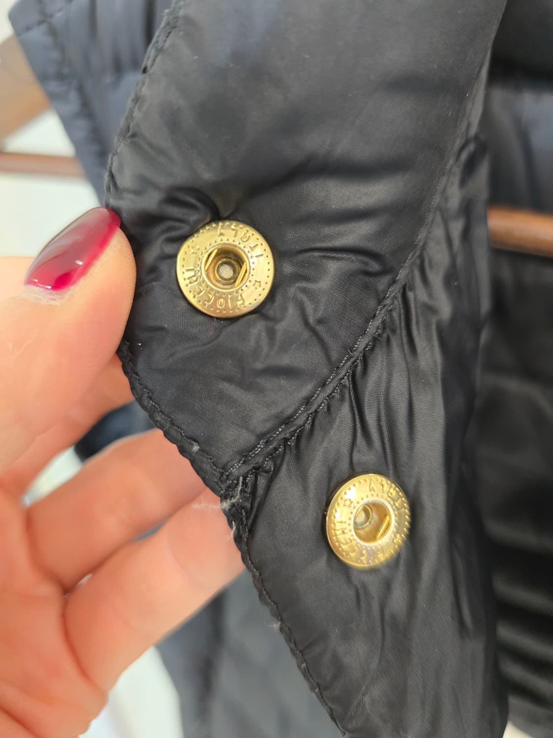 몽클레어 여성조끼패딩 상품이미지4