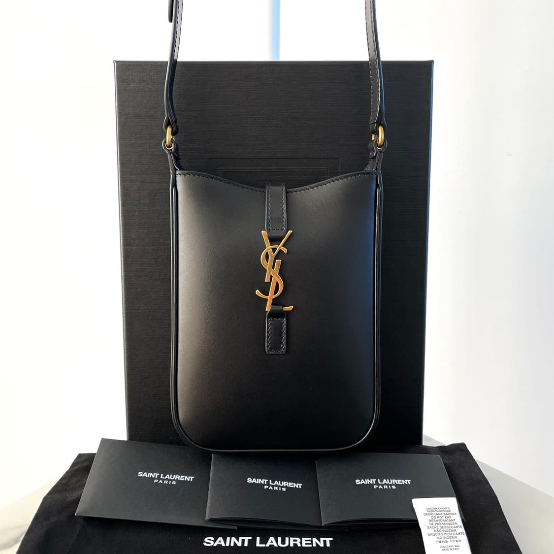 [S+급/정품] 생로랑 LE5A7 블랙 숄더백 가방 크로스백 상품이미지1