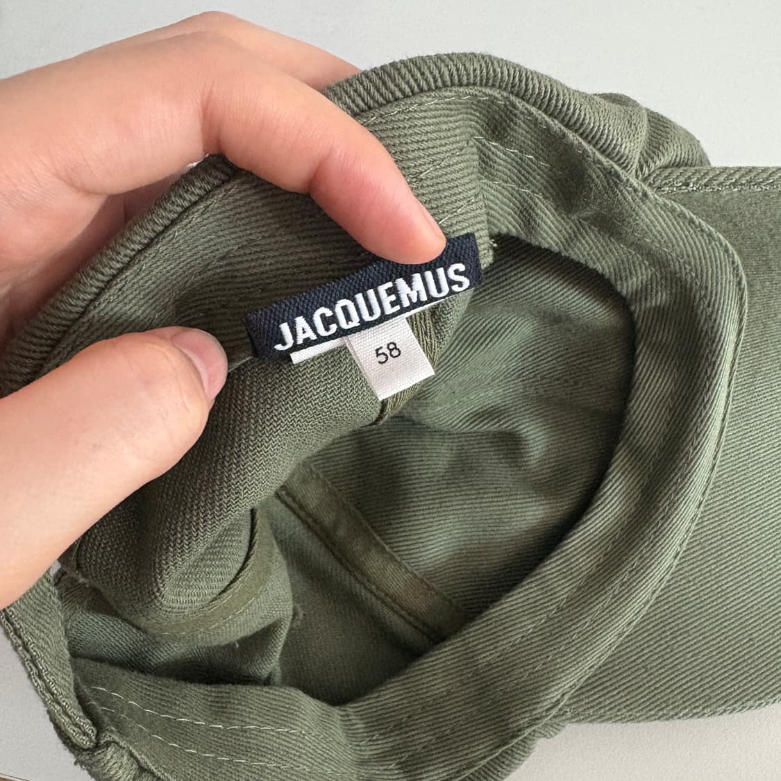 자크뮈스 Jacquemus 볼캡 카키 상품이미지3