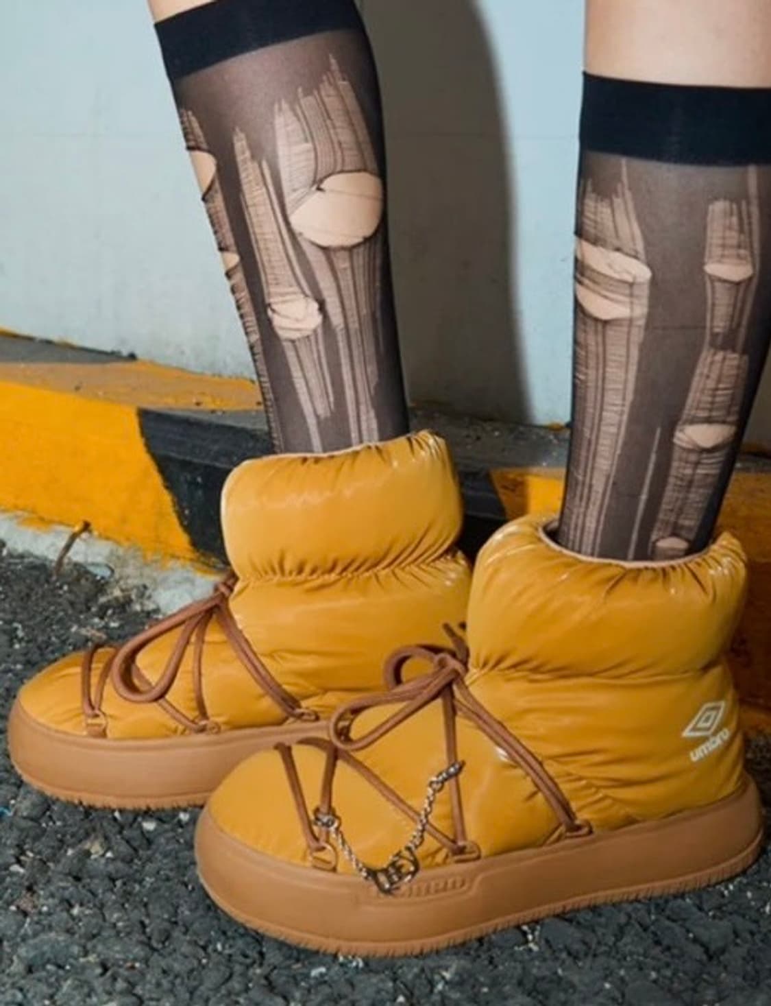 Leey x umbra 콜라보 패딩 슈즈 240 상품이미지2